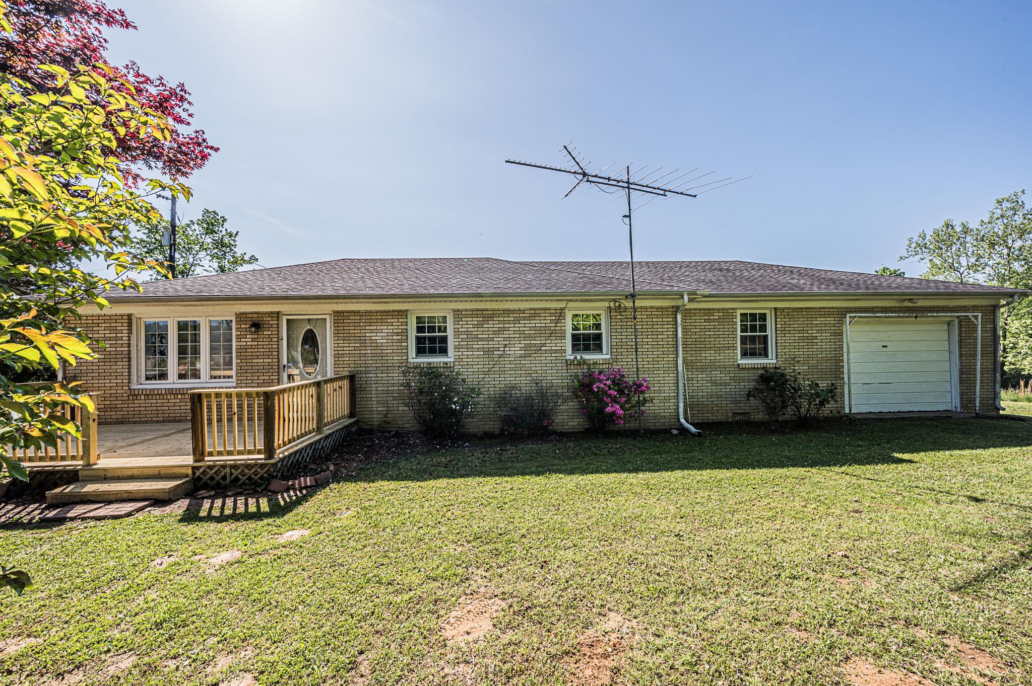 4800 State Route 2270, Greenville, Kentucky 42345, 5 Bedrooms Bedrooms, ,1 BathroomBathrooms,Single Family Residence,For Sale,State Route 2270,89632