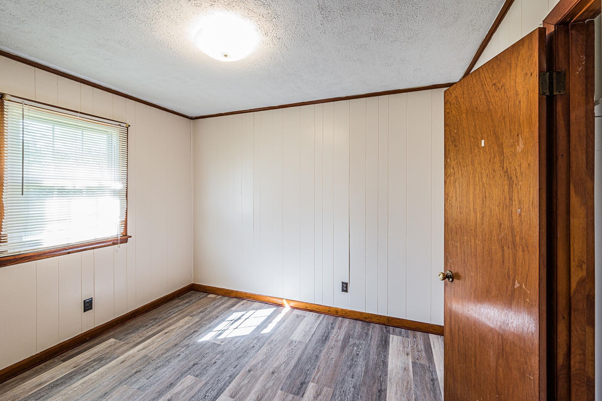 4800 State Route 2270, Greenville, Kentucky 42345, 5 Bedrooms Bedrooms, ,1 BathroomBathrooms,Single Family Residence,For Sale,State Route 2270,89632