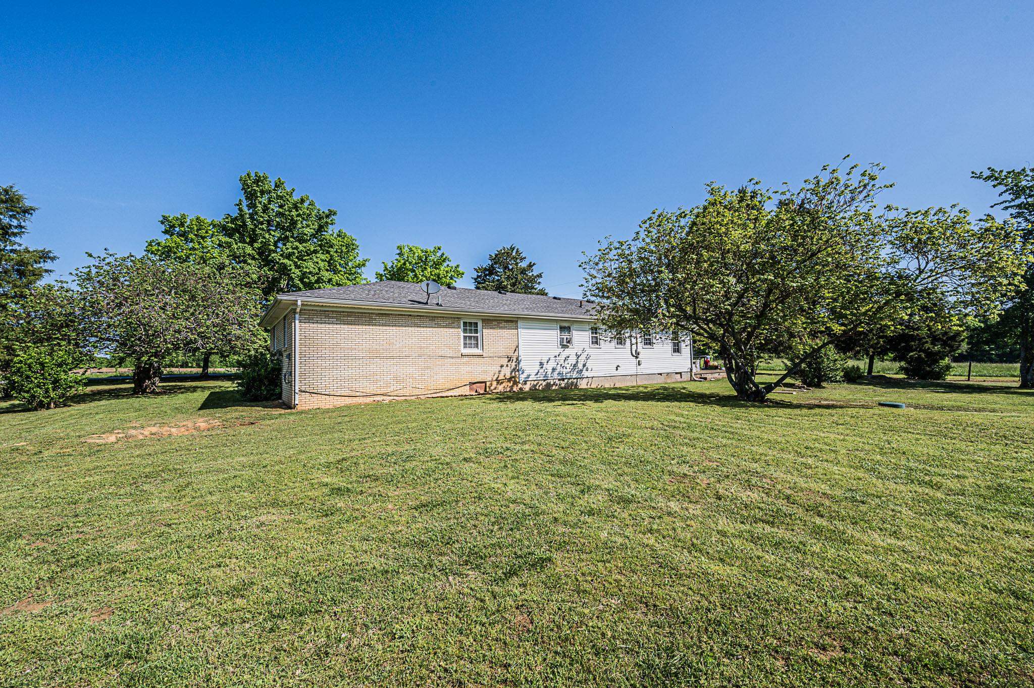 4800 State Route 2270, Greenville, Kentucky 42345, 5 Bedrooms Bedrooms, ,1 BathroomBathrooms,Single Family Residence,For Sale,State Route 2270,89632