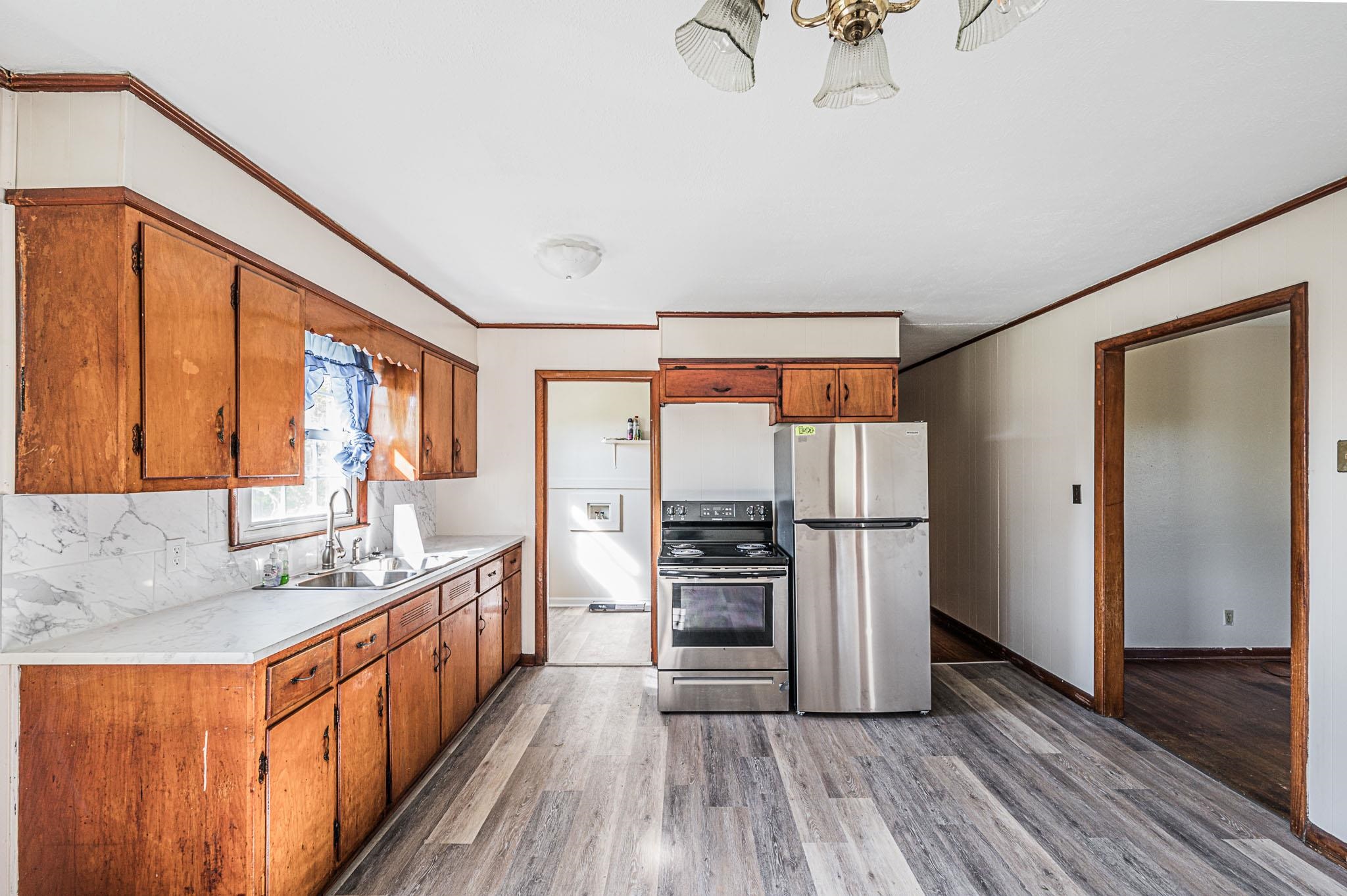 4800 State Route 2270, Greenville, Kentucky 42345, 5 Bedrooms Bedrooms, ,1 BathroomBathrooms,Single Family Residence,For Sale,State Route 2270,89632