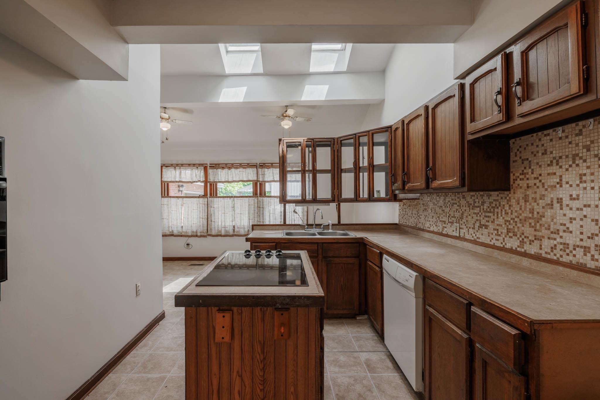 520 Concord Church Road, Hawesville, Kentucky 42348, 3 Bedrooms Bedrooms, ,3 BathroomsBathrooms,Single Family Residence,For Sale,Concord Church Road,89634