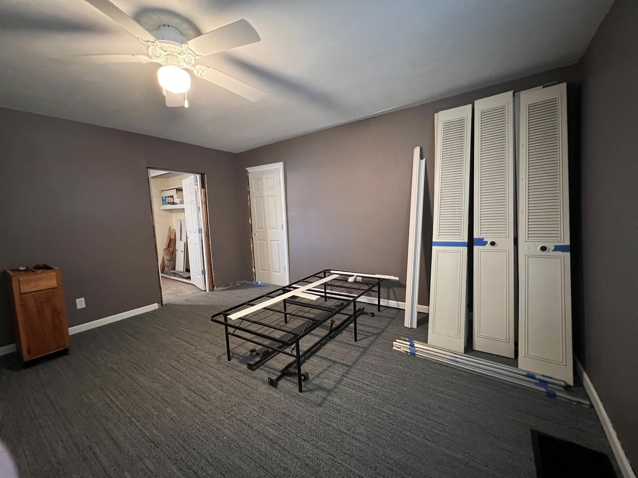 1001 Walnut Street, Owensboro, Kentucky 42301, 4 Bedrooms Bedrooms, ,1 BathroomBathrooms,Single Family Residence,For Sale,Walnut Street,89635