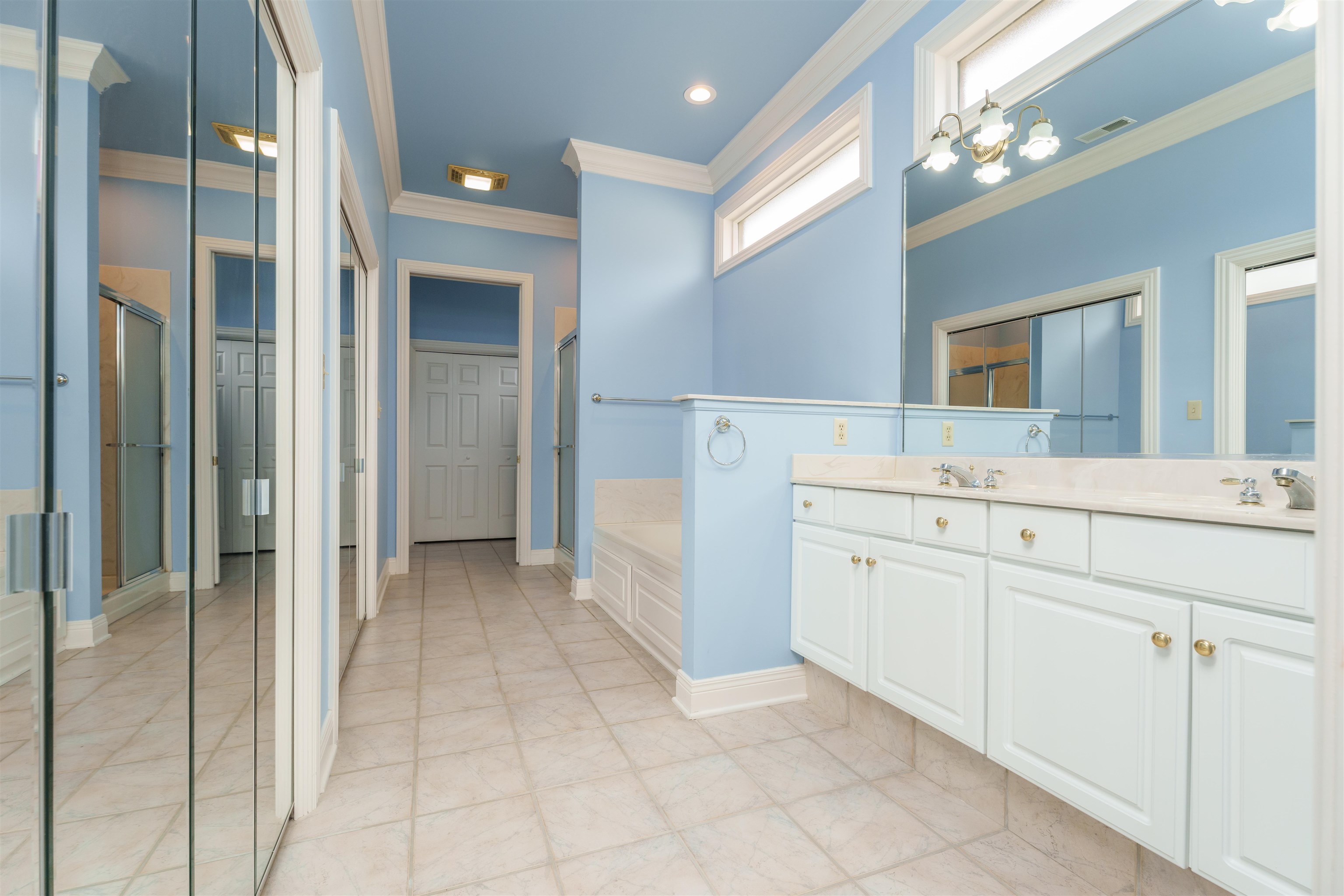 2334 Ford Ave, Owensboro, Kentucky 42301, 4 Bedrooms Bedrooms, ,3 BathroomsBathrooms,Single Family Residence,For Sale,Ford Ave,89636