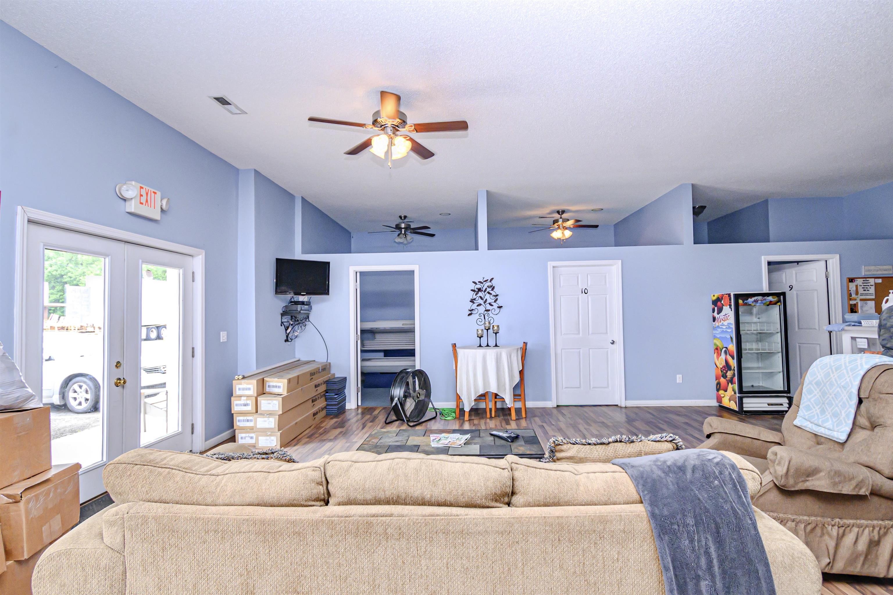 30 Big John Drive, Greenville, Kentucky 42345, ,Mixed Use,For Sale,Big John Drive,89638