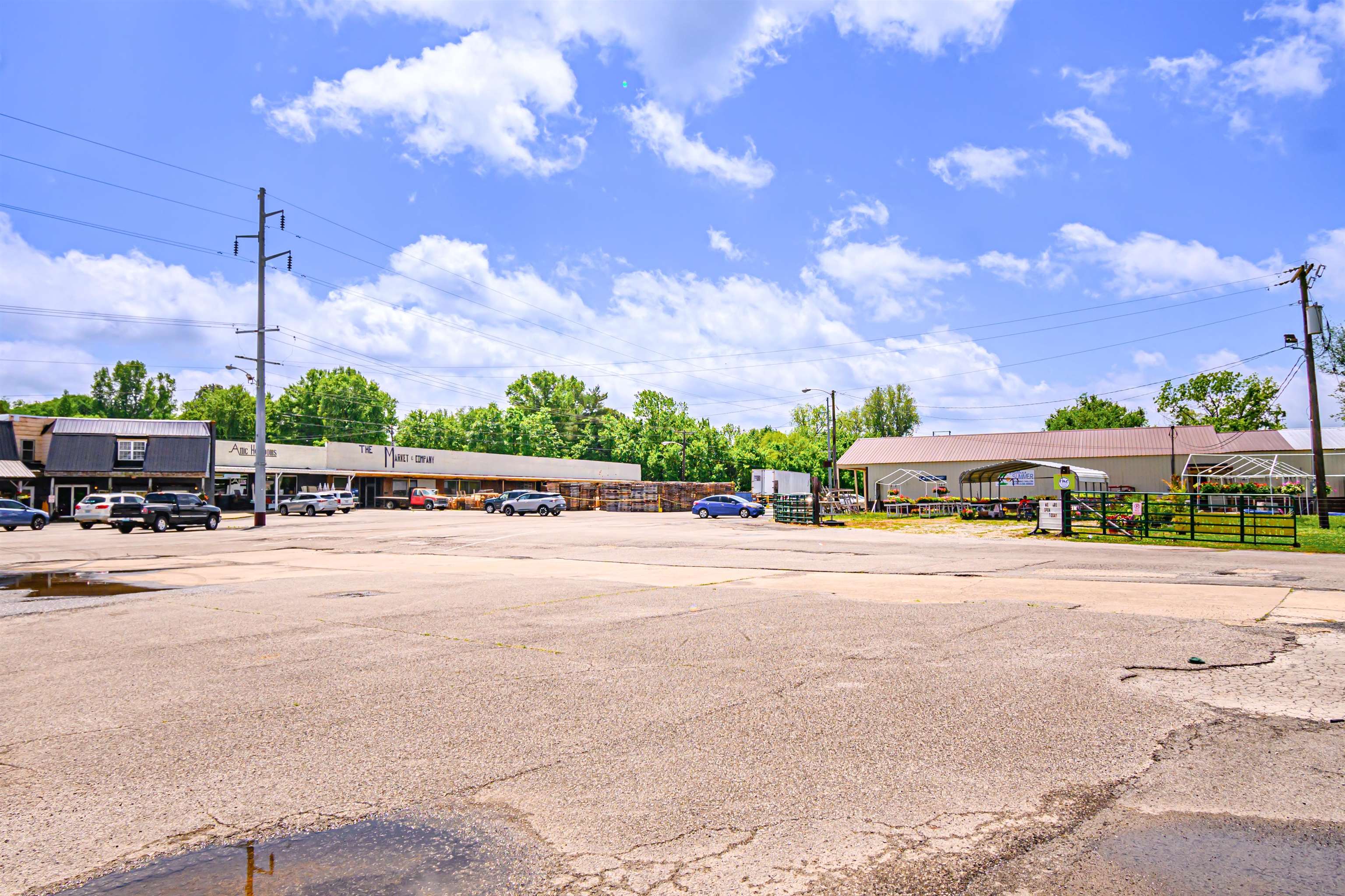 30 Big John Drive, Greenville, Kentucky 42345, ,Mixed Use,For Sale,Big John Drive,89638