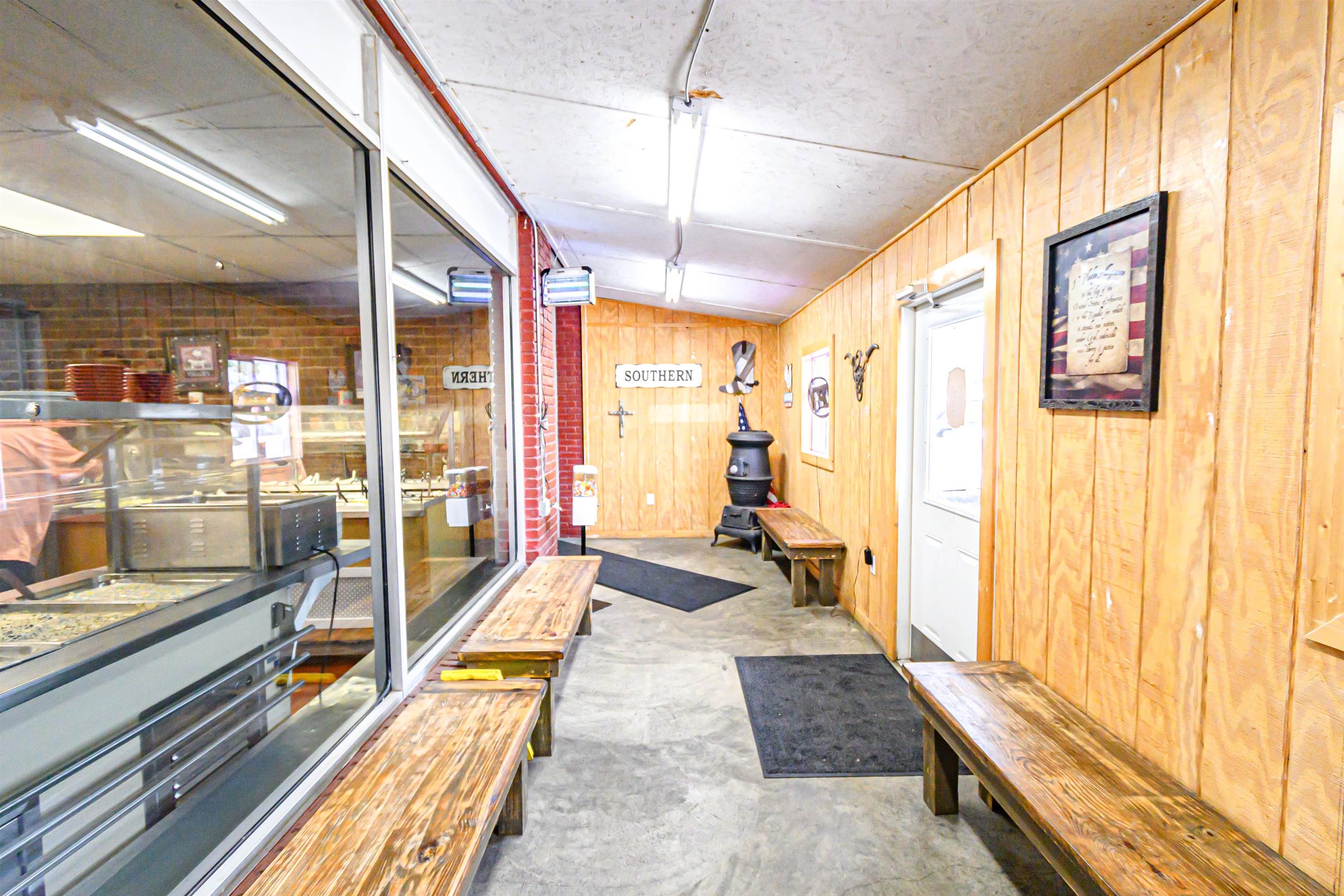 30 Big John Drive, Greenville, Kentucky 42345, ,Mixed Use,For Sale,Big John Drive,89638