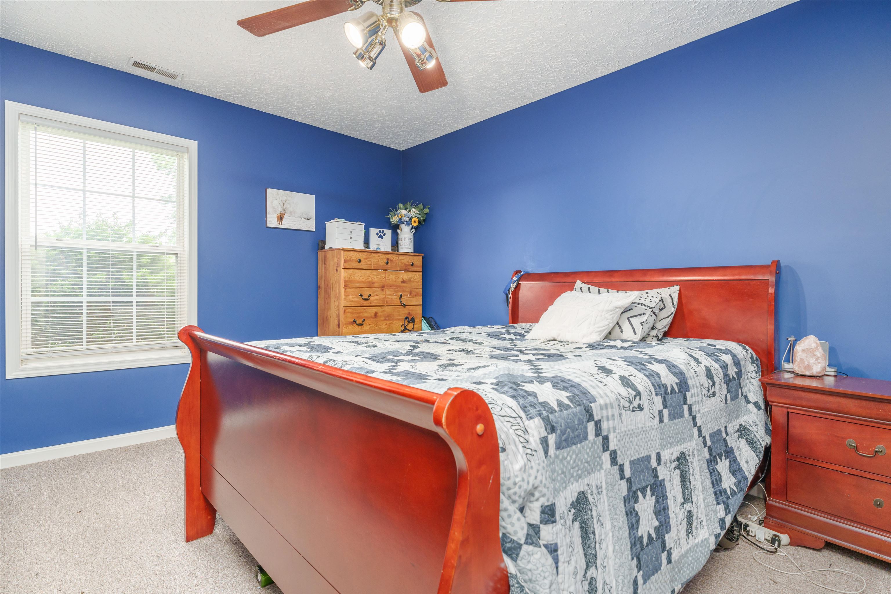 3012 Flamingo Dr., Owensboro, Kentucky 42301, 2 Bedrooms Bedrooms, ,1 BathroomBathrooms,Single Family Residence,For Sale,Flamingo Dr.,89641