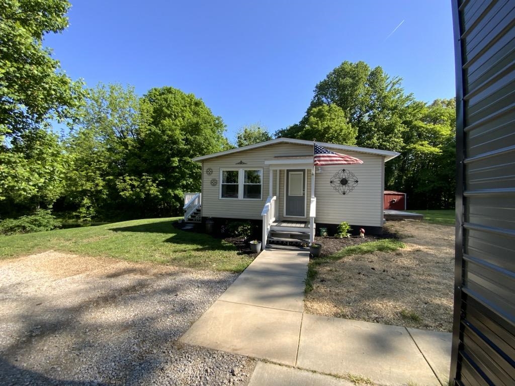 1081 County Rd 25 W, Rockport, IN, Indiana 47635, 3 Bedrooms Bedrooms, ,2 BathroomsBathrooms,Manufactured Home,For Sale,County Rd 25 W,89642
