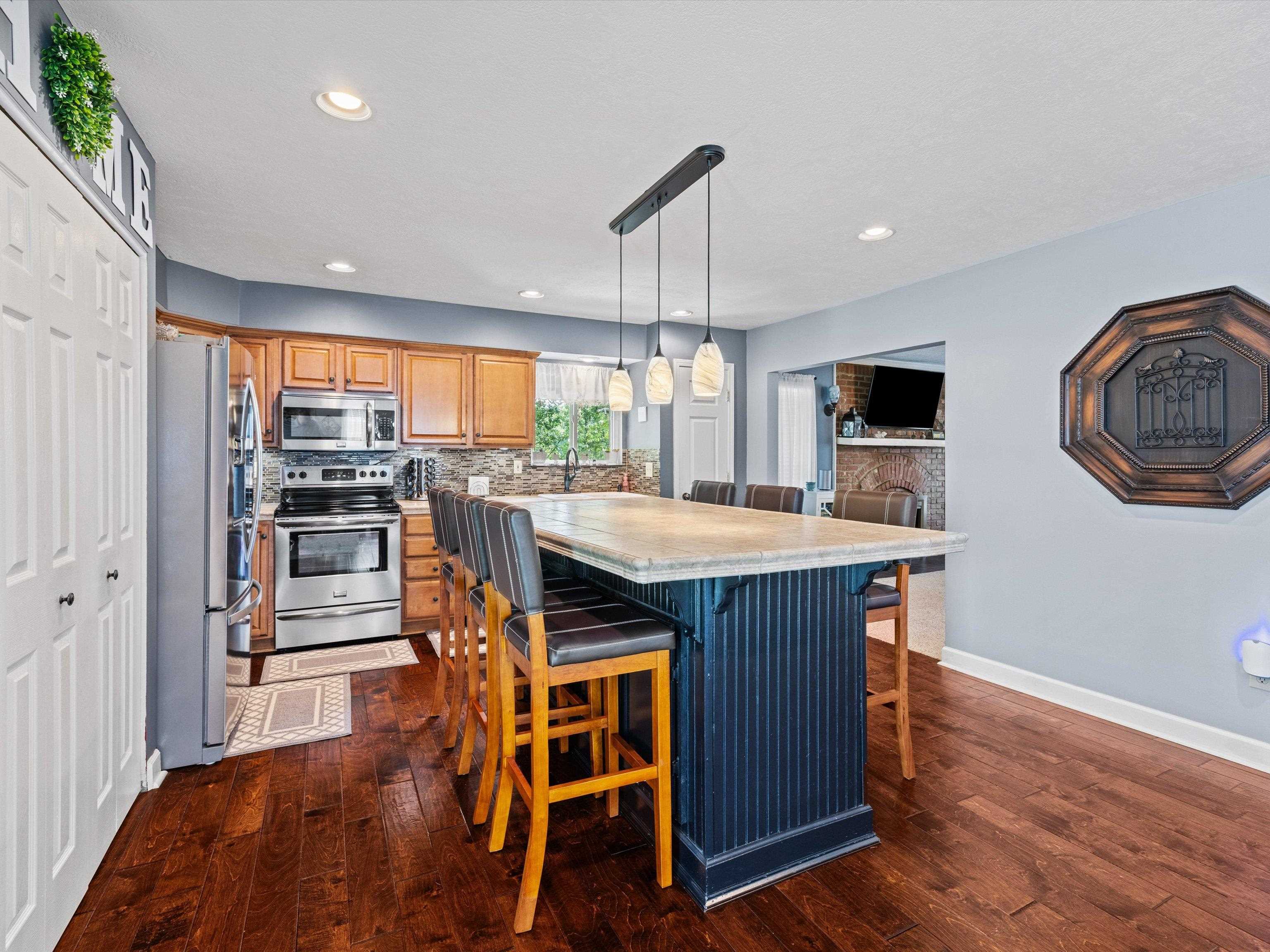 2860 Happy Hollow Road, Hawesville, Kentucky 42348, 3 Bedrooms Bedrooms, ,2 BathroomsBathrooms,Single Family Residence,For Sale,Happy Hollow Road,89644