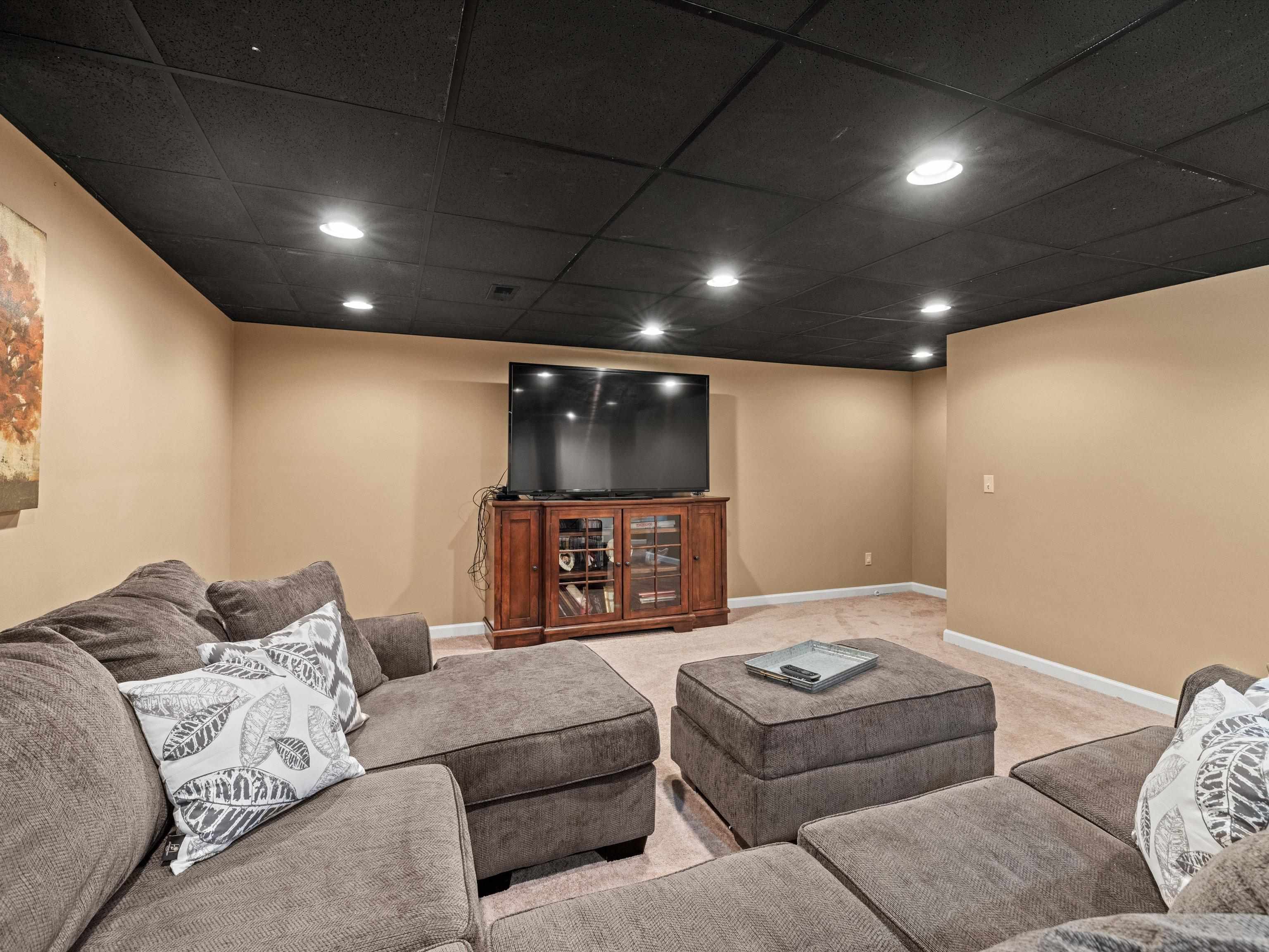 2860 Happy Hollow Road, Hawesville, Kentucky 42348, 3 Bedrooms Bedrooms, ,2 BathroomsBathrooms,Single Family Residence,For Sale,Happy Hollow Road,89644
