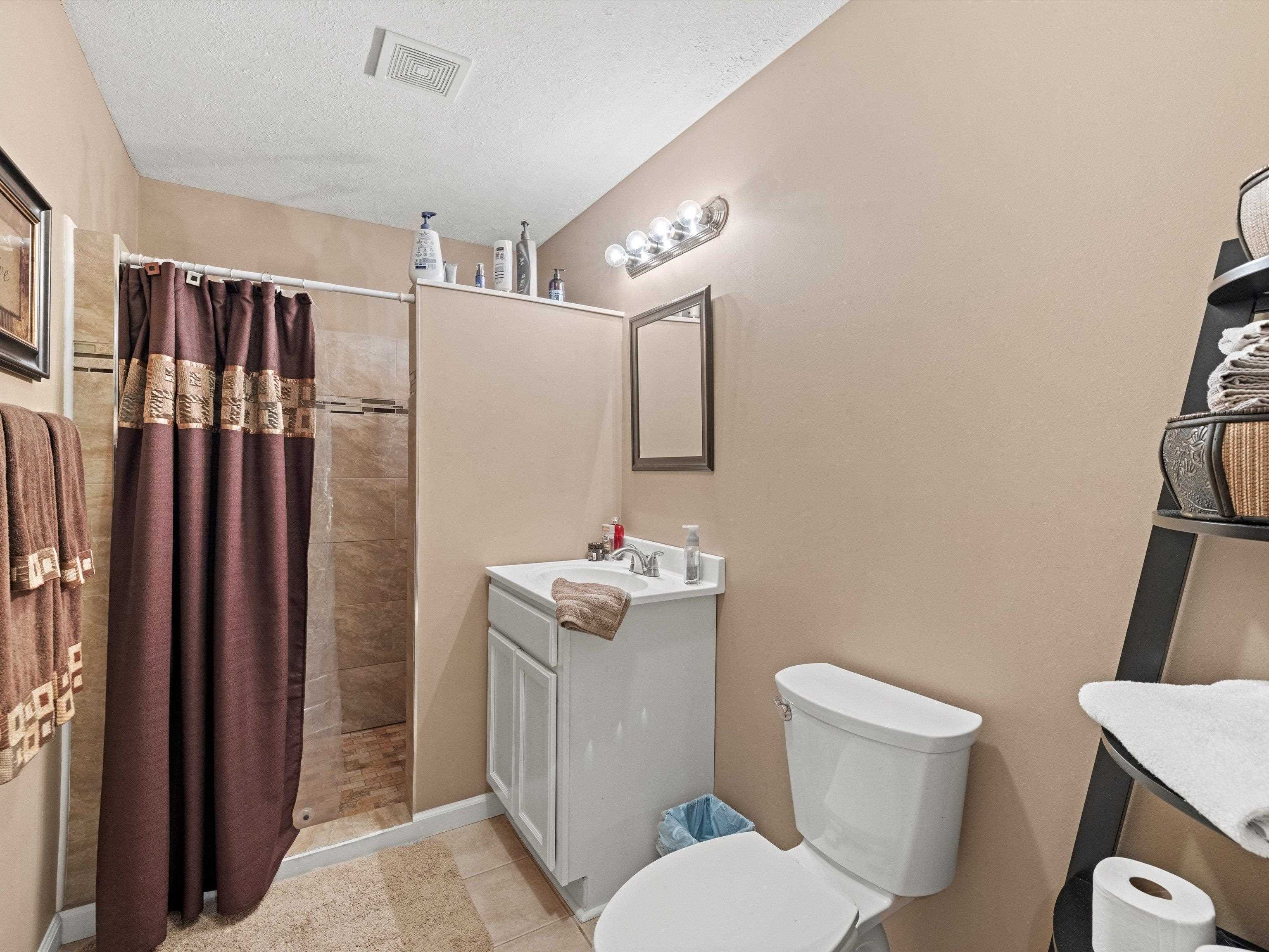 2860 Happy Hollow Road, Hawesville, Kentucky 42348, 3 Bedrooms Bedrooms, ,2 BathroomsBathrooms,Single Family Residence,For Sale,Happy Hollow Road,89644
