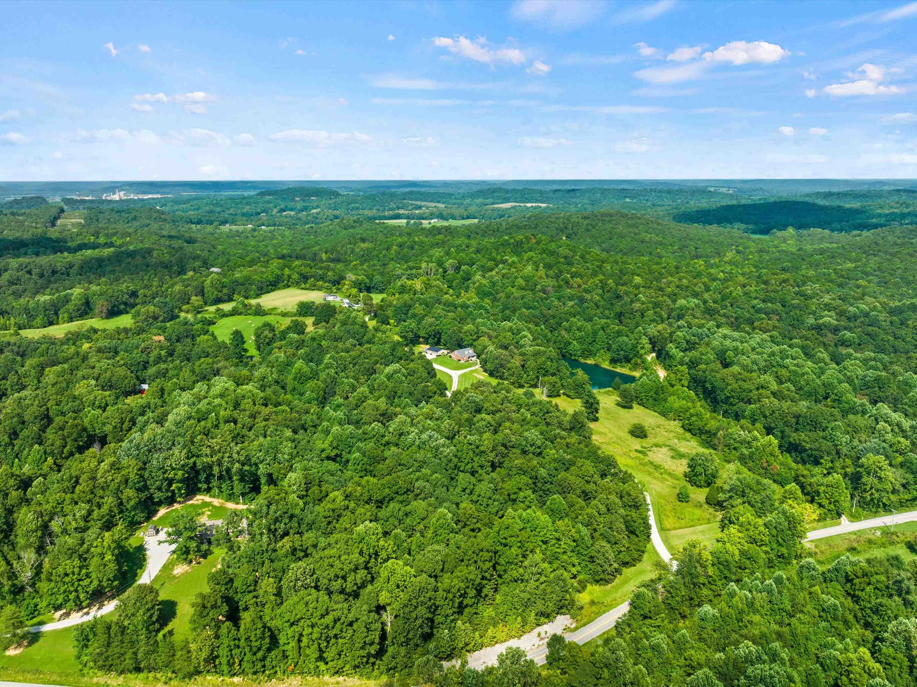 2860 Happy Hollow Road, Hawesville, Kentucky 42348, 3 Bedrooms Bedrooms, ,2 BathroomsBathrooms,Single Family Residence,For Sale,Happy Hollow Road,89644