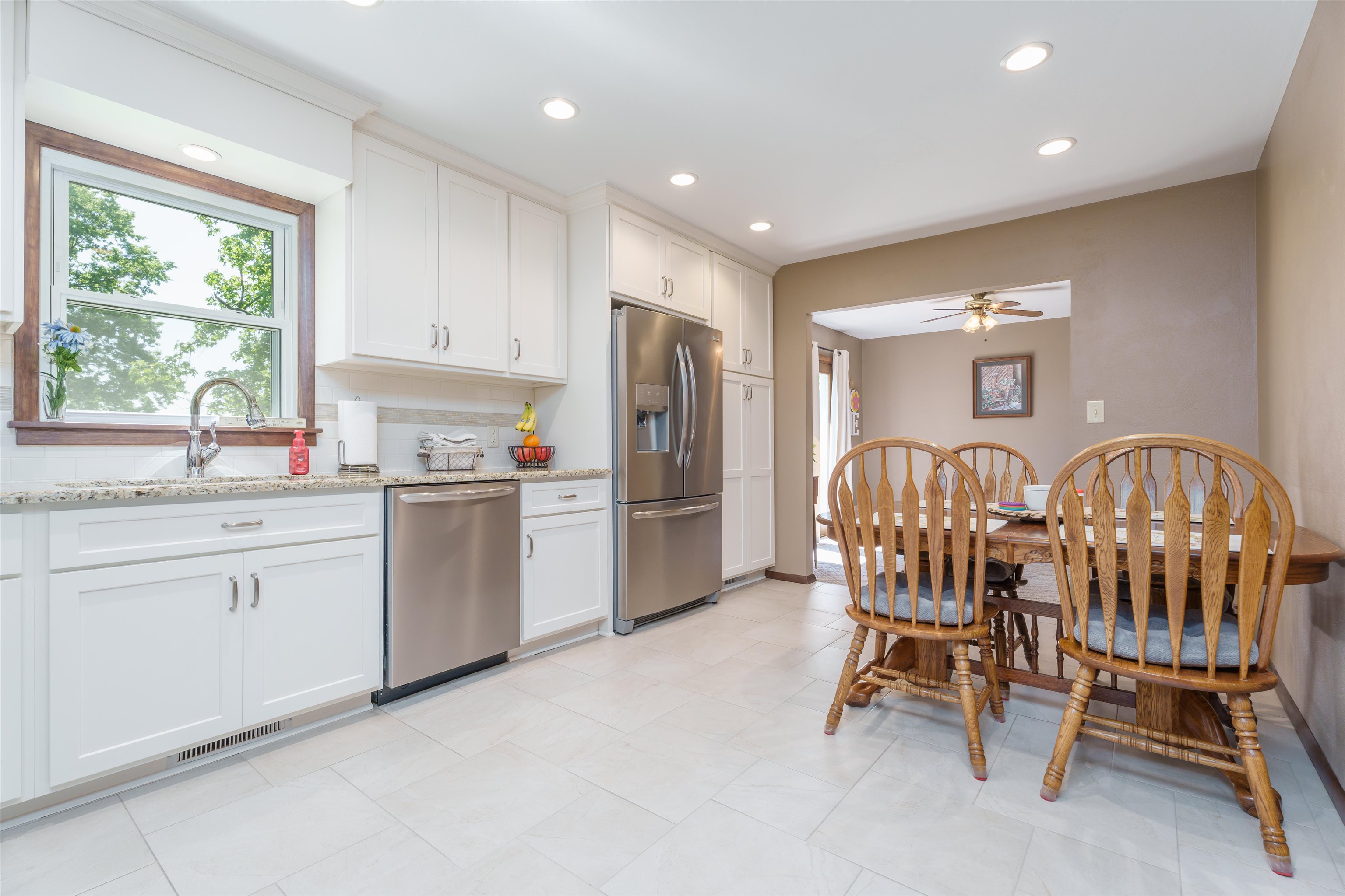 4721 Becker Drive, Owensboro, Kentucky 42303, 3 Bedrooms Bedrooms, ,2 BathroomsBathrooms,Single Family Residence,For Sale,Becker Drive,89651