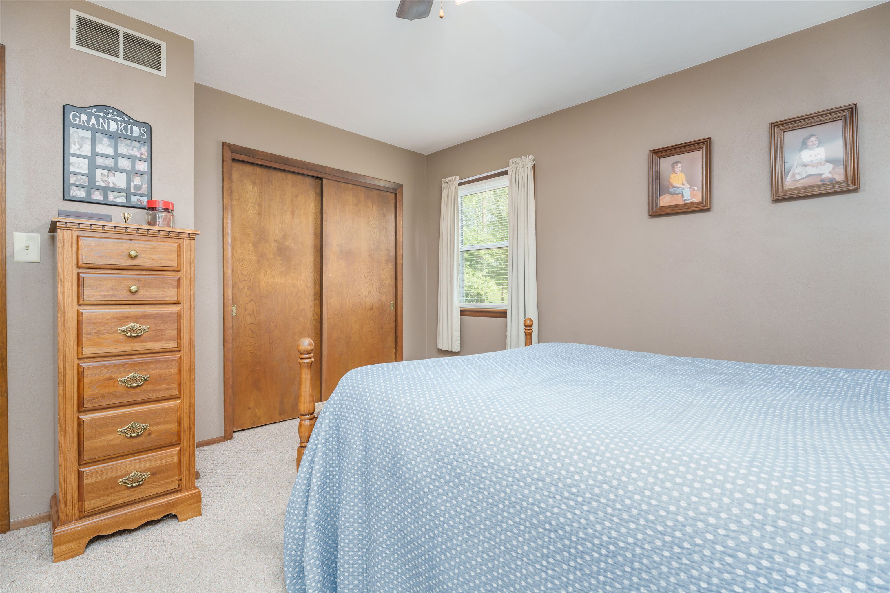 4721 Becker Drive, Owensboro, Kentucky 42303, 3 Bedrooms Bedrooms, ,2 BathroomsBathrooms,Single Family Residence,For Sale,Becker Drive,89651