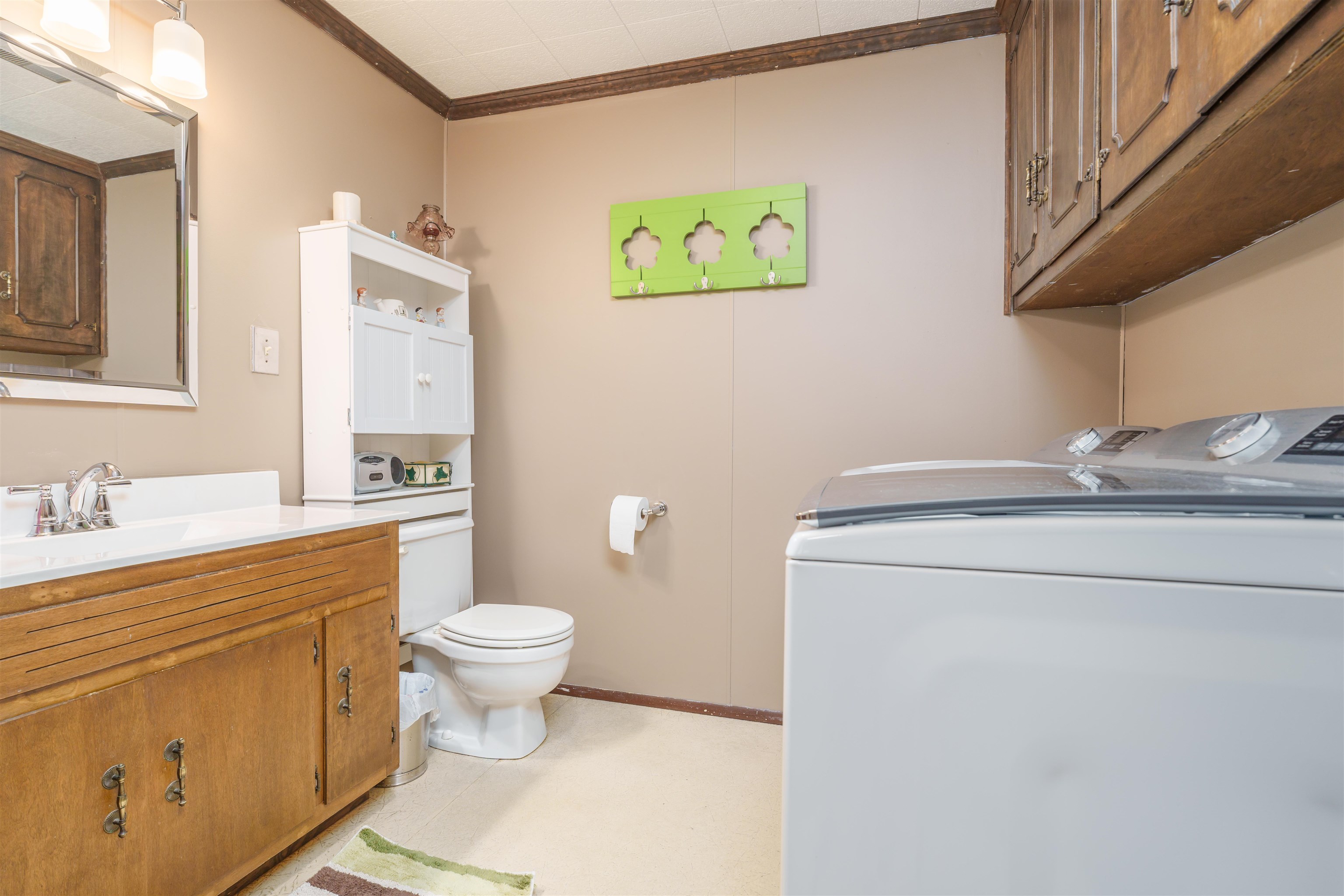 4721 Becker Drive, Owensboro, Kentucky 42303, 3 Bedrooms Bedrooms, ,2 BathroomsBathrooms,Single Family Residence,For Sale,Becker Drive,89651