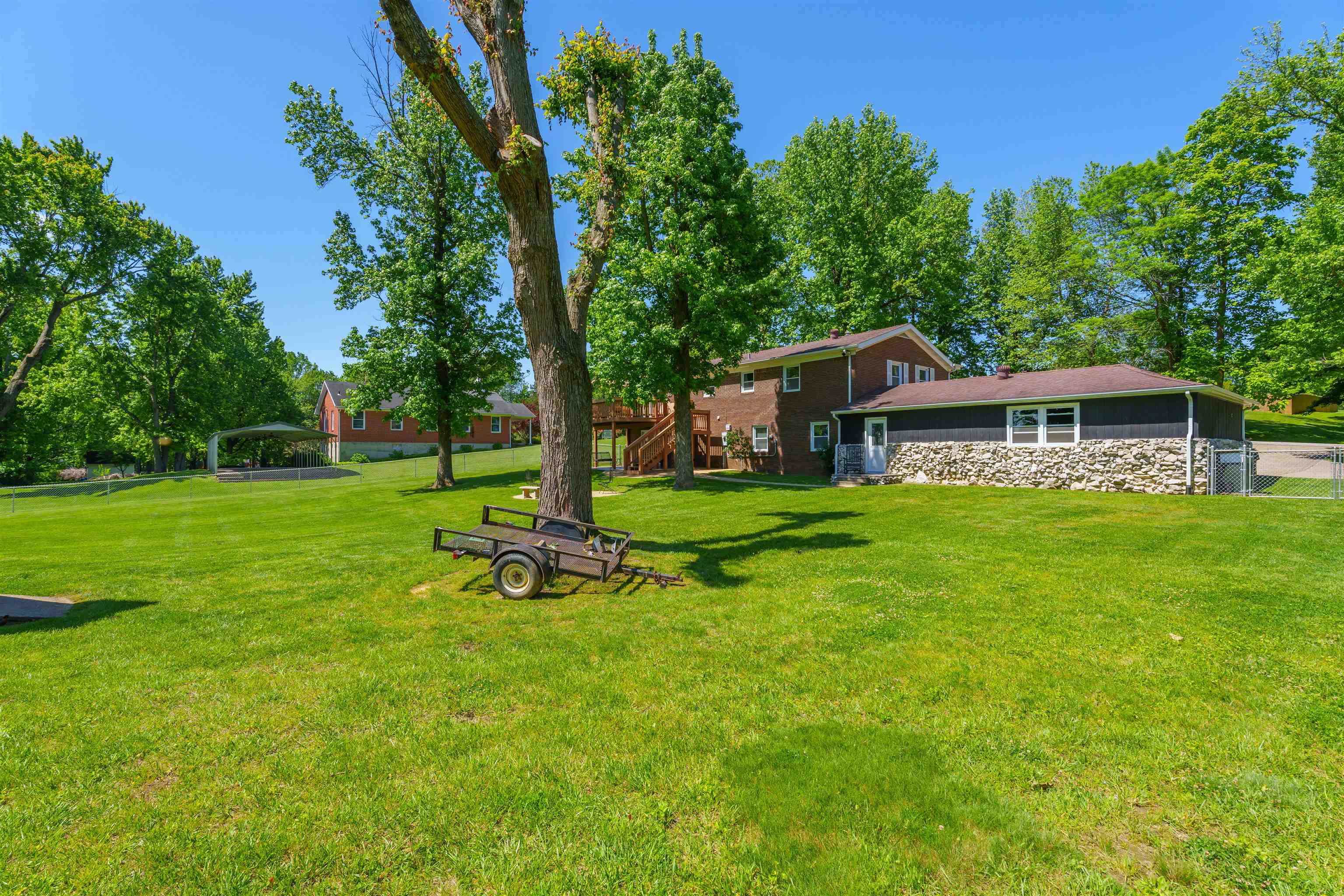 4721 Becker Drive, Owensboro, Kentucky 42303, 3 Bedrooms Bedrooms, ,2 BathroomsBathrooms,Single Family Residence,For Sale,Becker Drive,89651
