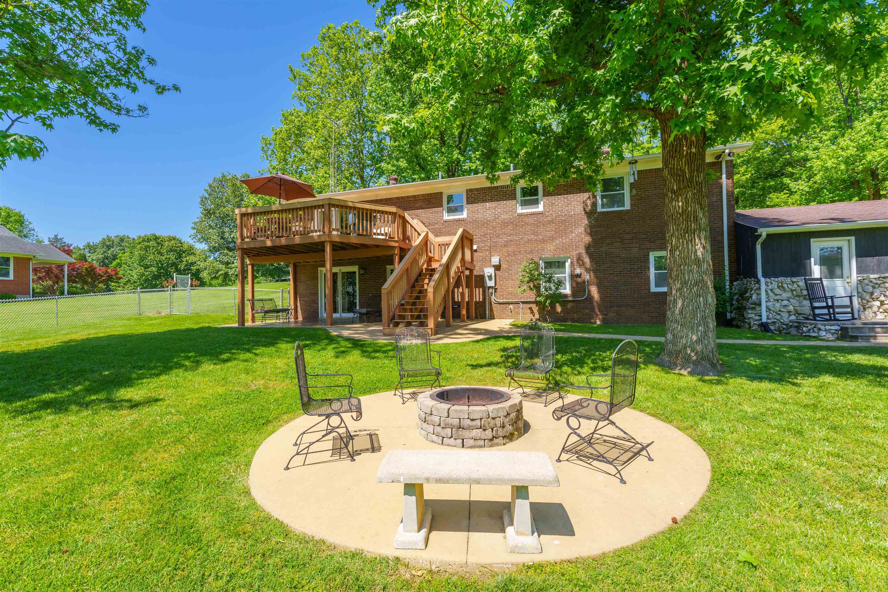 4721 Becker Drive, Owensboro, Kentucky 42303, 3 Bedrooms Bedrooms, ,2 BathroomsBathrooms,Single Family Residence,For Sale,Becker Drive,89651