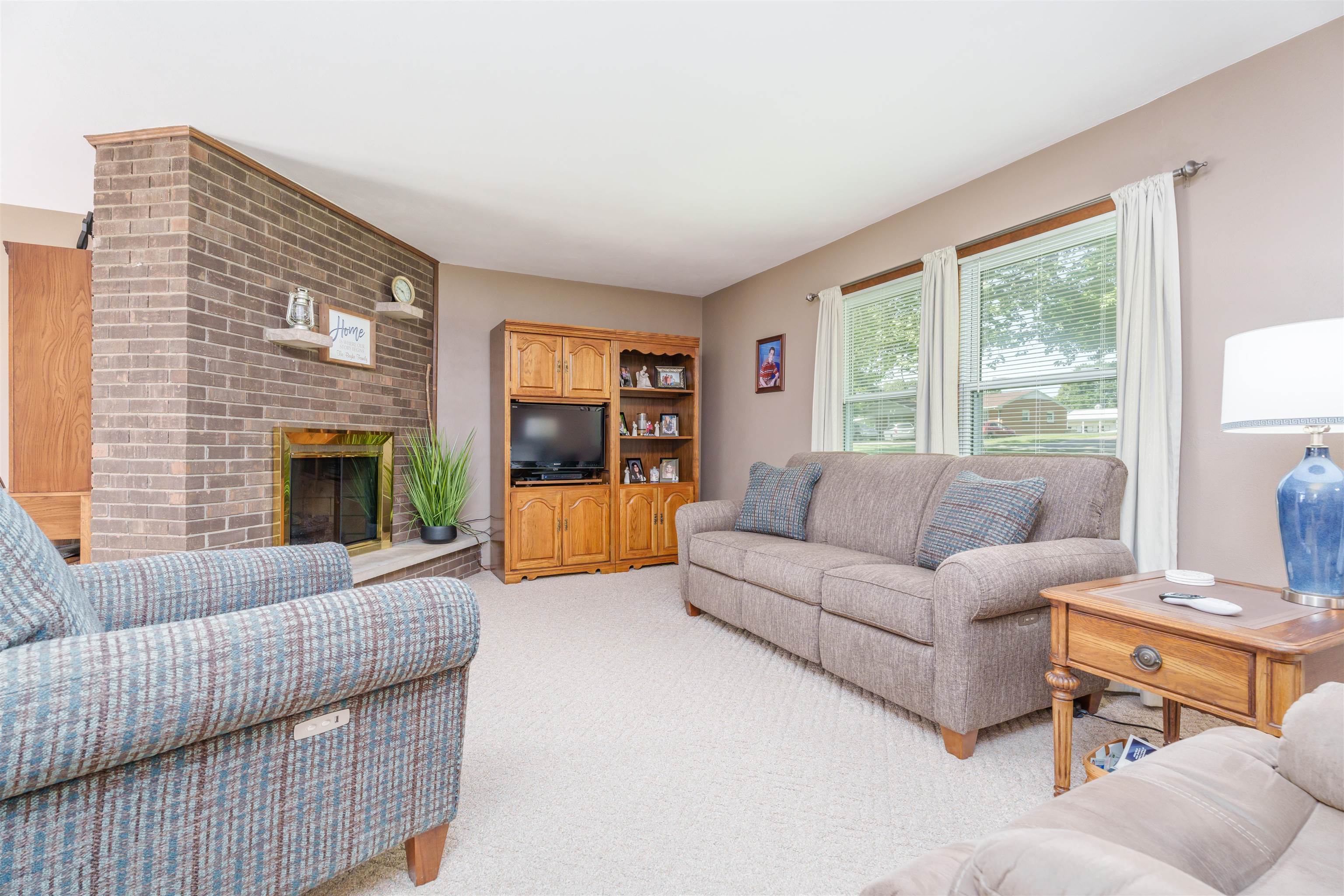 4721 Becker Drive, Owensboro, Kentucky 42303, 3 Bedrooms Bedrooms, ,2 BathroomsBathrooms,Single Family Residence,For Sale,Becker Drive,89651