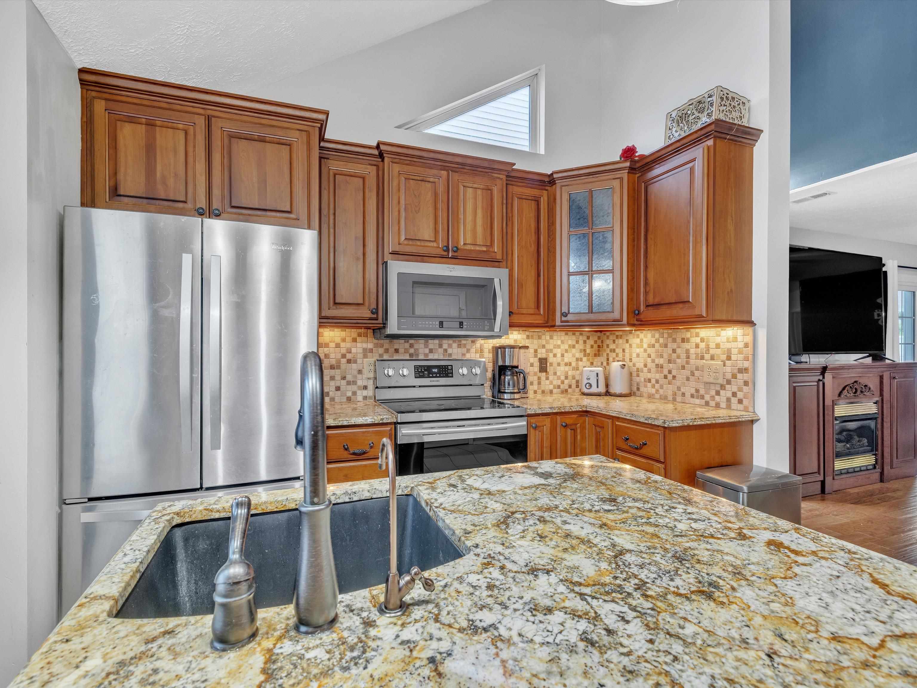 2429 Elder Dr, Owensboro, Kentucky 42301-6545, 3 Bedrooms Bedrooms, ,2 BathroomsBathrooms,Single Family Residence,For Sale,Elder Dr,89652