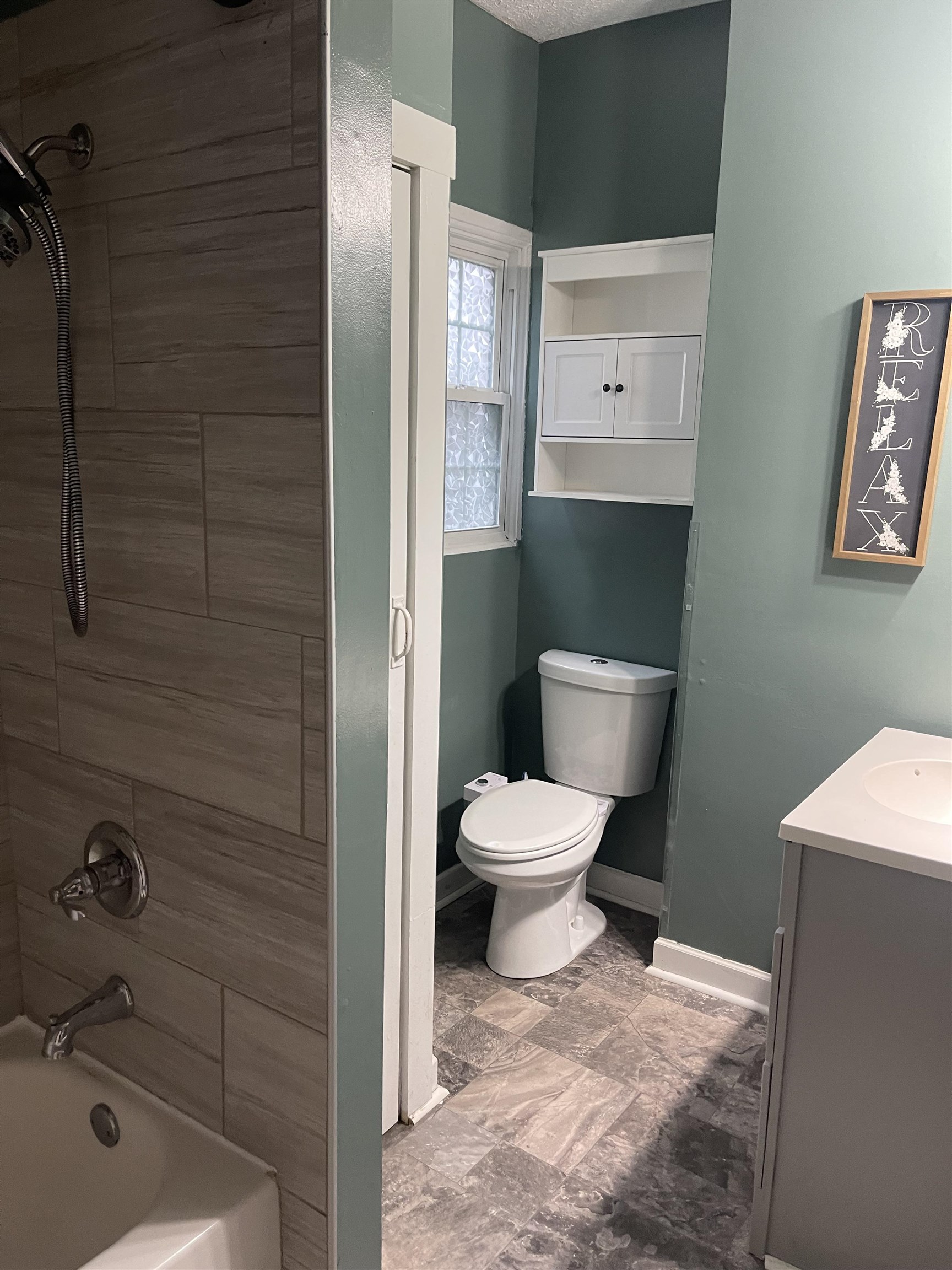 625 Center St., Owensboro, Kentucky 42303, 3 Bedrooms Bedrooms, ,1 BathroomBathrooms,Single Family Residence,For Sale,Center St.,89653