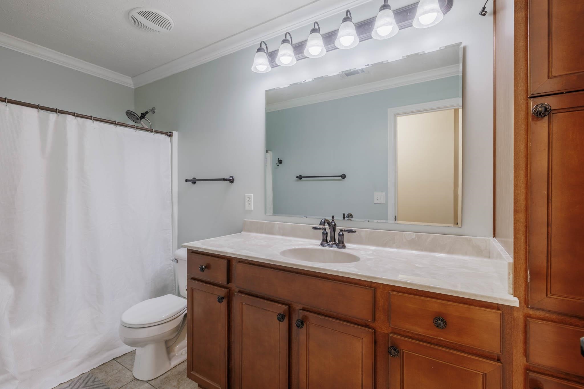 2347 Overlook Park, Owensboro, Kentucky 42303, 4 Bedrooms Bedrooms, ,2 BathroomsBathrooms,Single Family Residence,For Sale,Overlook Park,89655