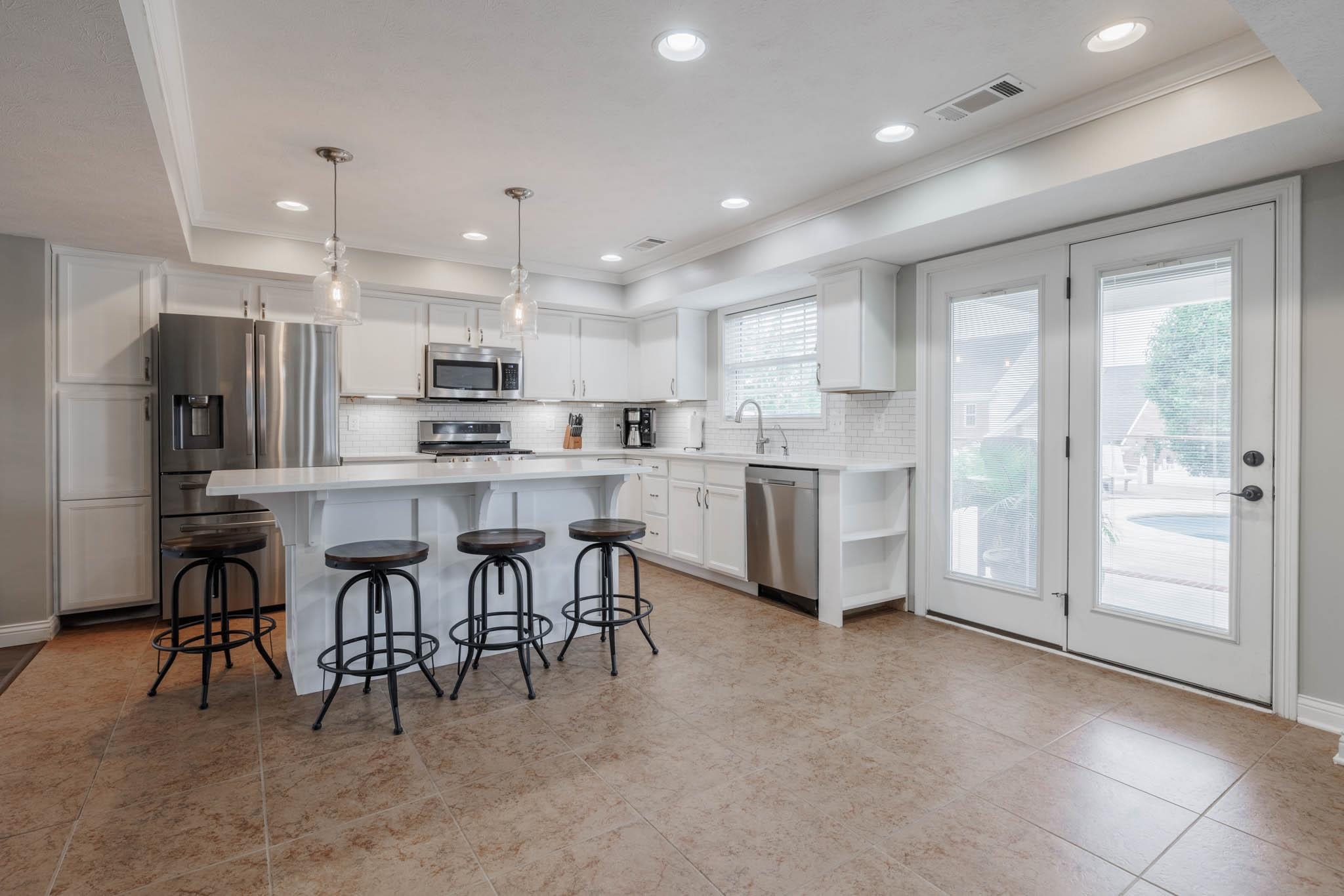 2347 Overlook Park, Owensboro, Kentucky 42303, 4 Bedrooms Bedrooms, ,2 BathroomsBathrooms,Single Family Residence,For Sale,Overlook Park,89655