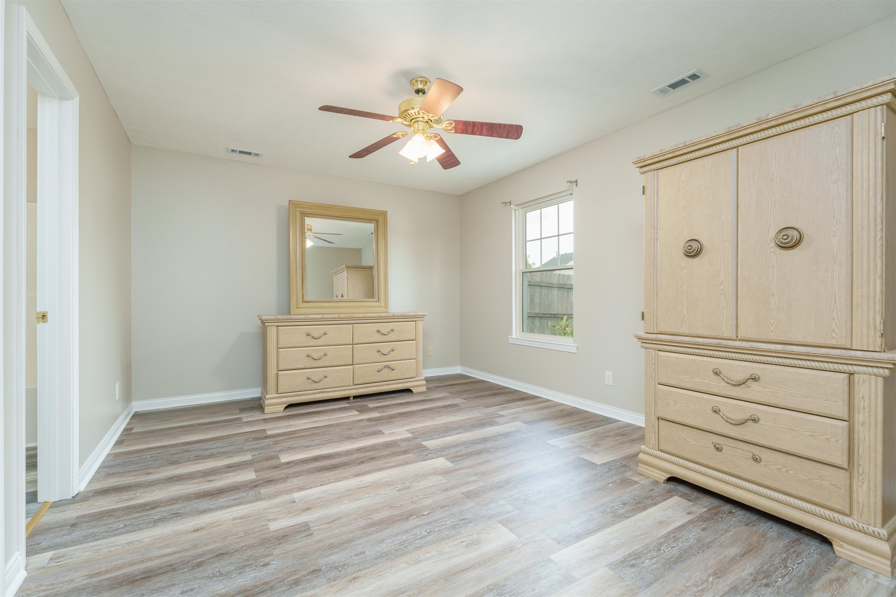 2579 Landing Terrace, Owensboro, Kentucky 42303, 3 Bedrooms Bedrooms, ,2 BathroomsBathrooms,Single Family Residence,For Sale,Landing Terrace,89657