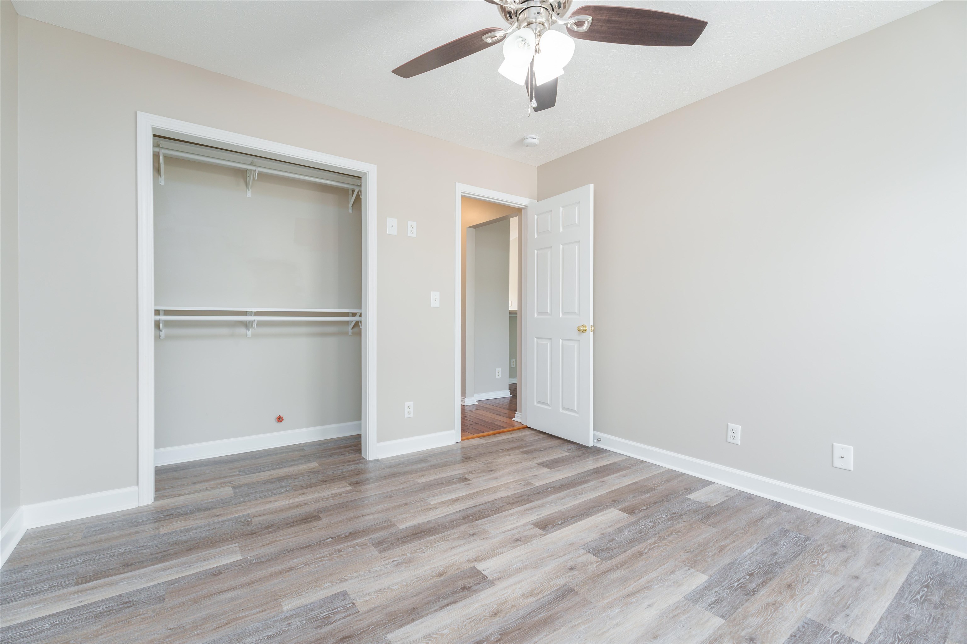 2579 Landing Terrace, Owensboro, Kentucky 42303, 3 Bedrooms Bedrooms, ,2 BathroomsBathrooms,Single Family Residence,For Sale,Landing Terrace,89657