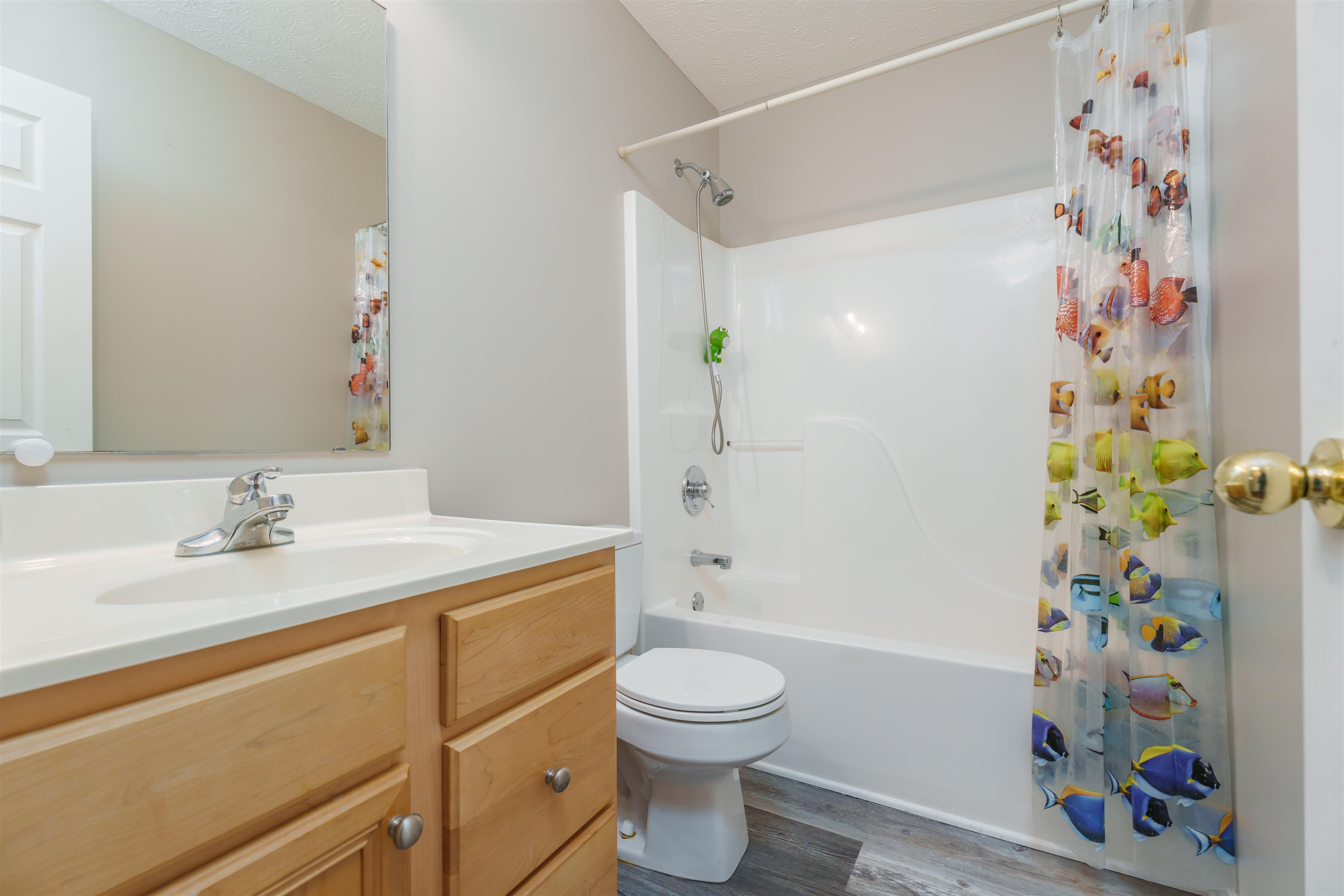2579 Landing Terrace, Owensboro, Kentucky 42303, 3 Bedrooms Bedrooms, ,2 BathroomsBathrooms,Single Family Residence,For Sale,Landing Terrace,89657