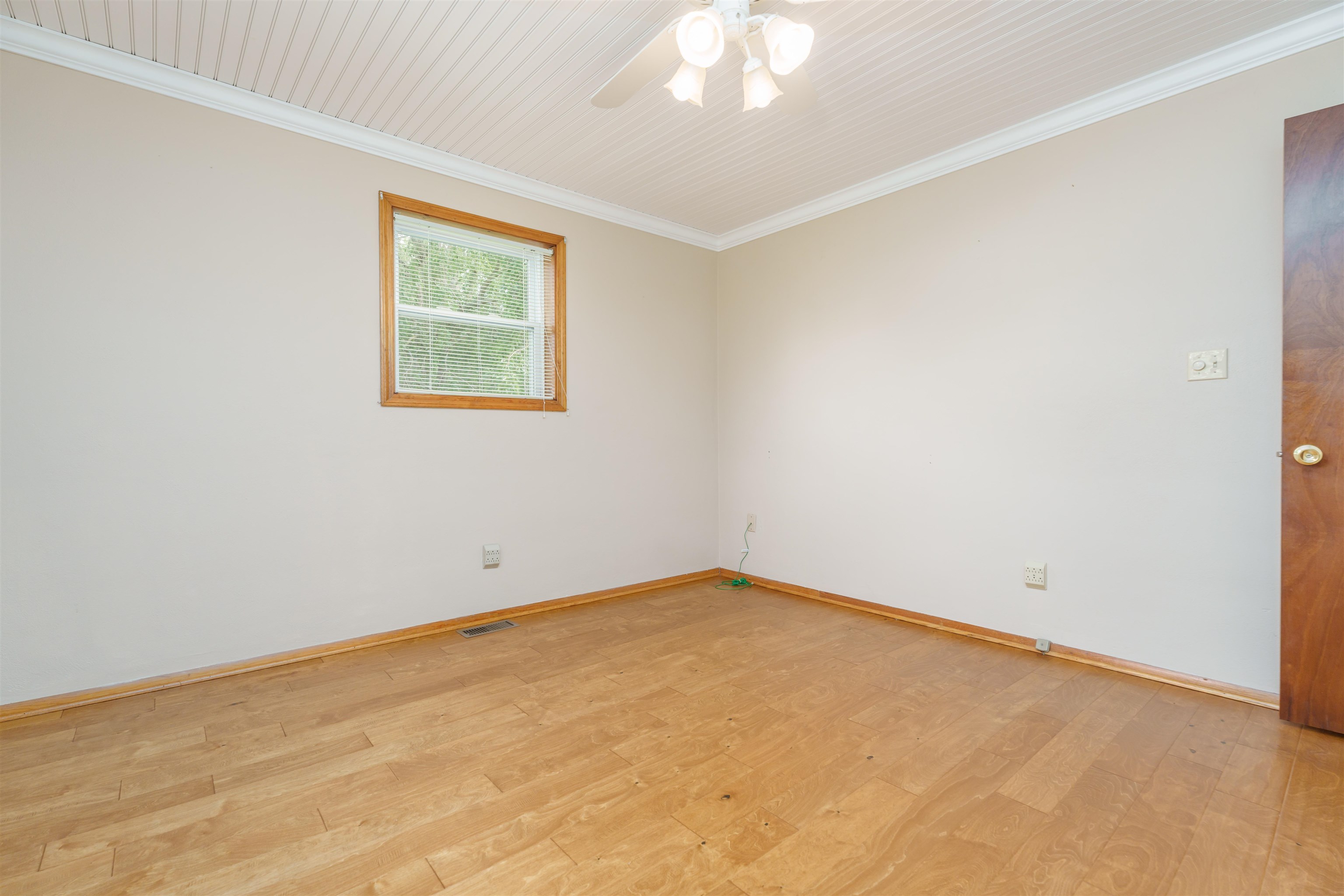 1727 Fayette Drive, Owensboro, Kentucky 42303, 3 Bedrooms Bedrooms, ,1 BathroomBathrooms,Single Family Residence,For Sale,Fayette Drive,89660