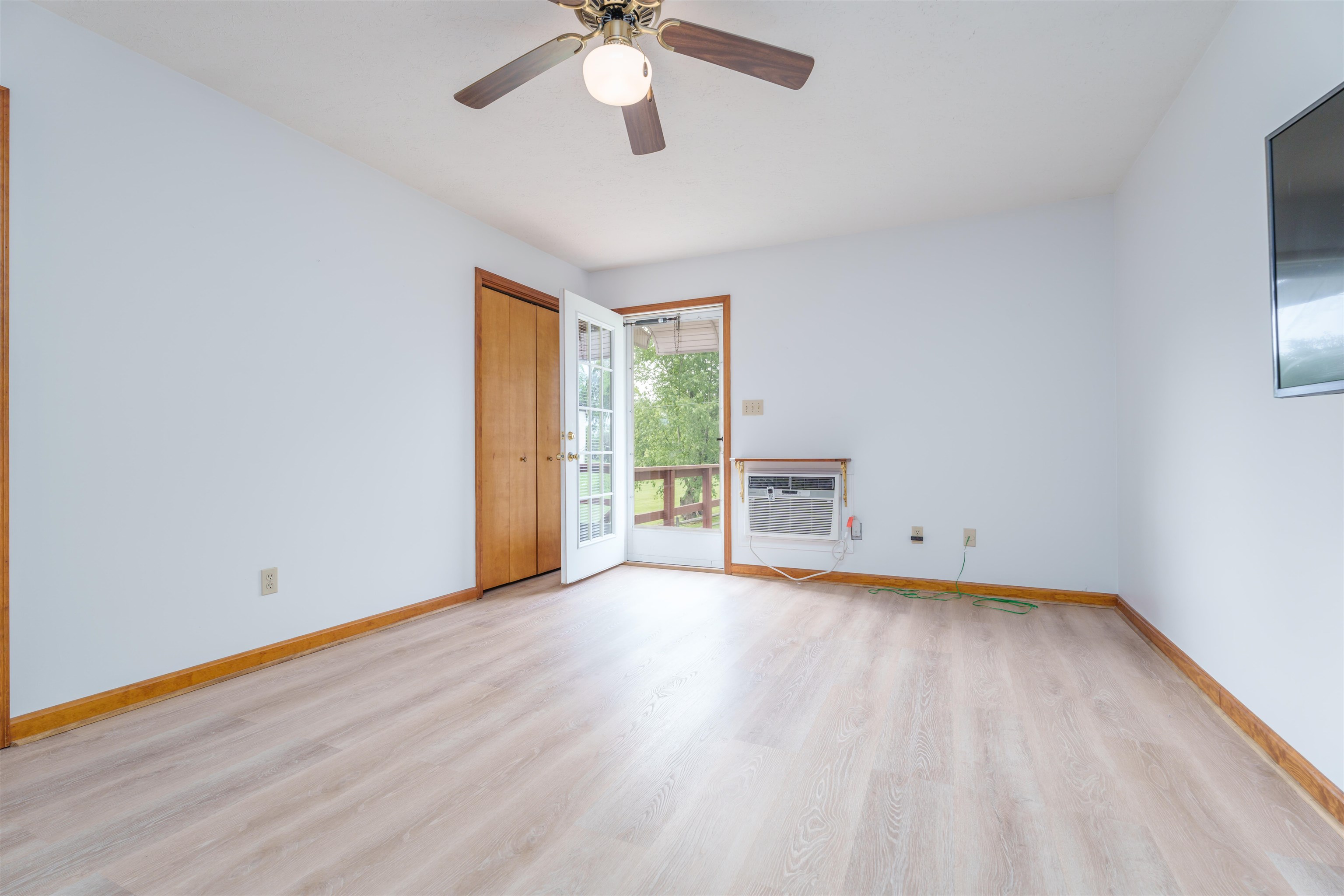 1727 Fayette Drive, Owensboro, Kentucky 42303, 3 Bedrooms Bedrooms, ,1 BathroomBathrooms,Single Family Residence,For Sale,Fayette Drive,89660