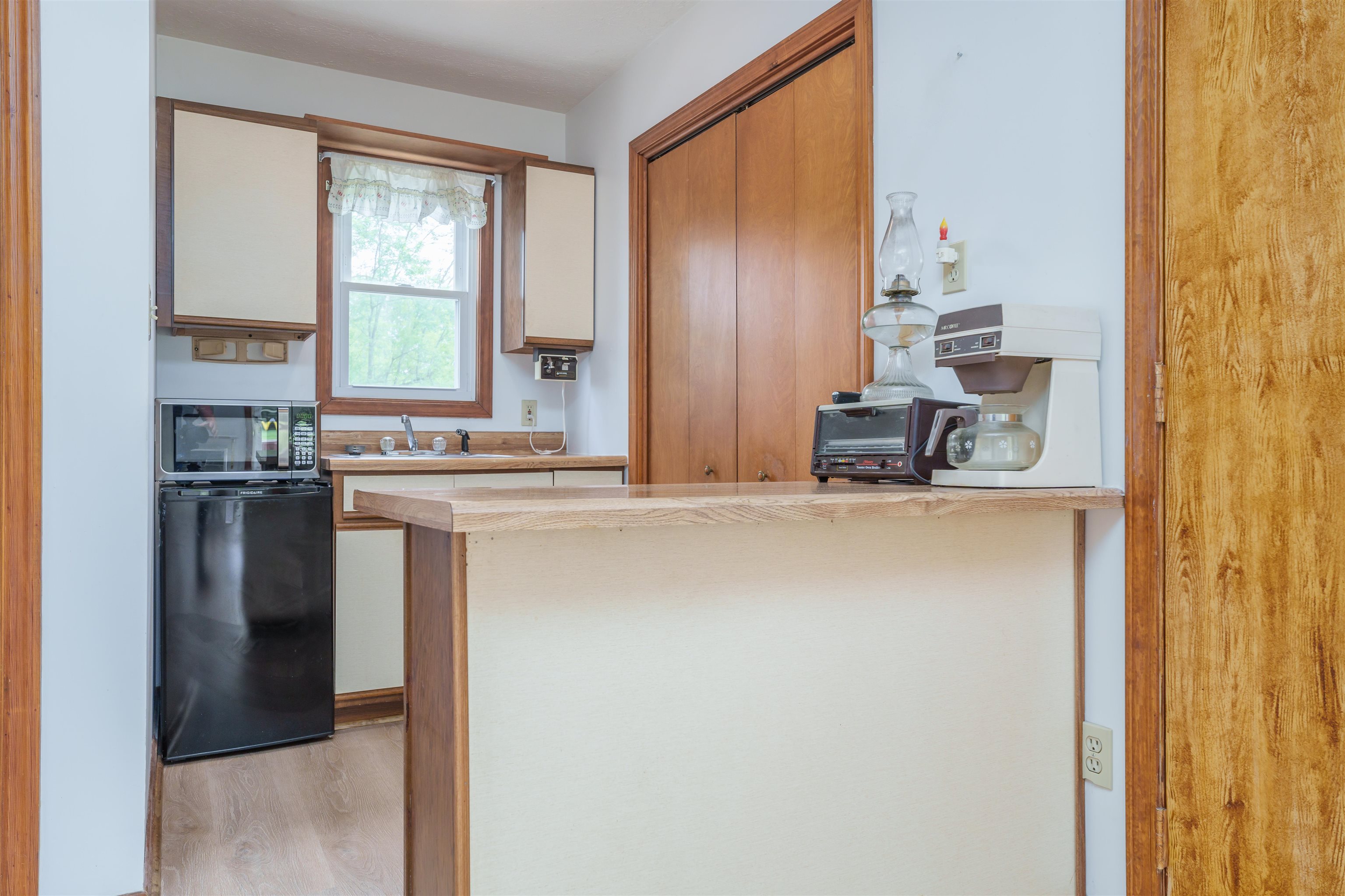 1727 Fayette Drive, Owensboro, Kentucky 42303, 3 Bedrooms Bedrooms, ,1 BathroomBathrooms,Single Family Residence,For Sale,Fayette Drive,89660