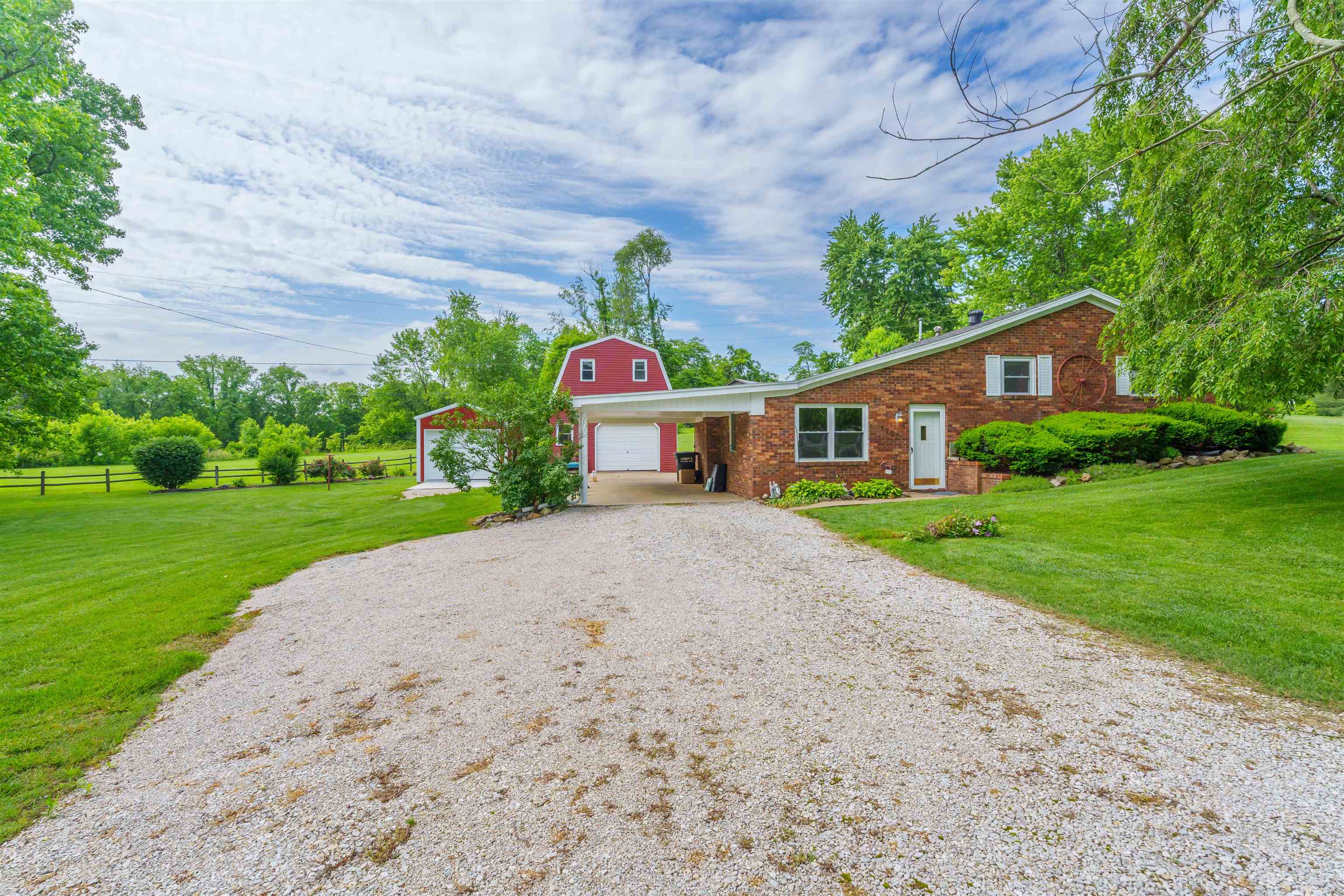 1727 Fayette Drive, Owensboro, Kentucky 42303, 3 Bedrooms Bedrooms, ,1 BathroomBathrooms,Single Family Residence,For Sale,Fayette Drive,89660