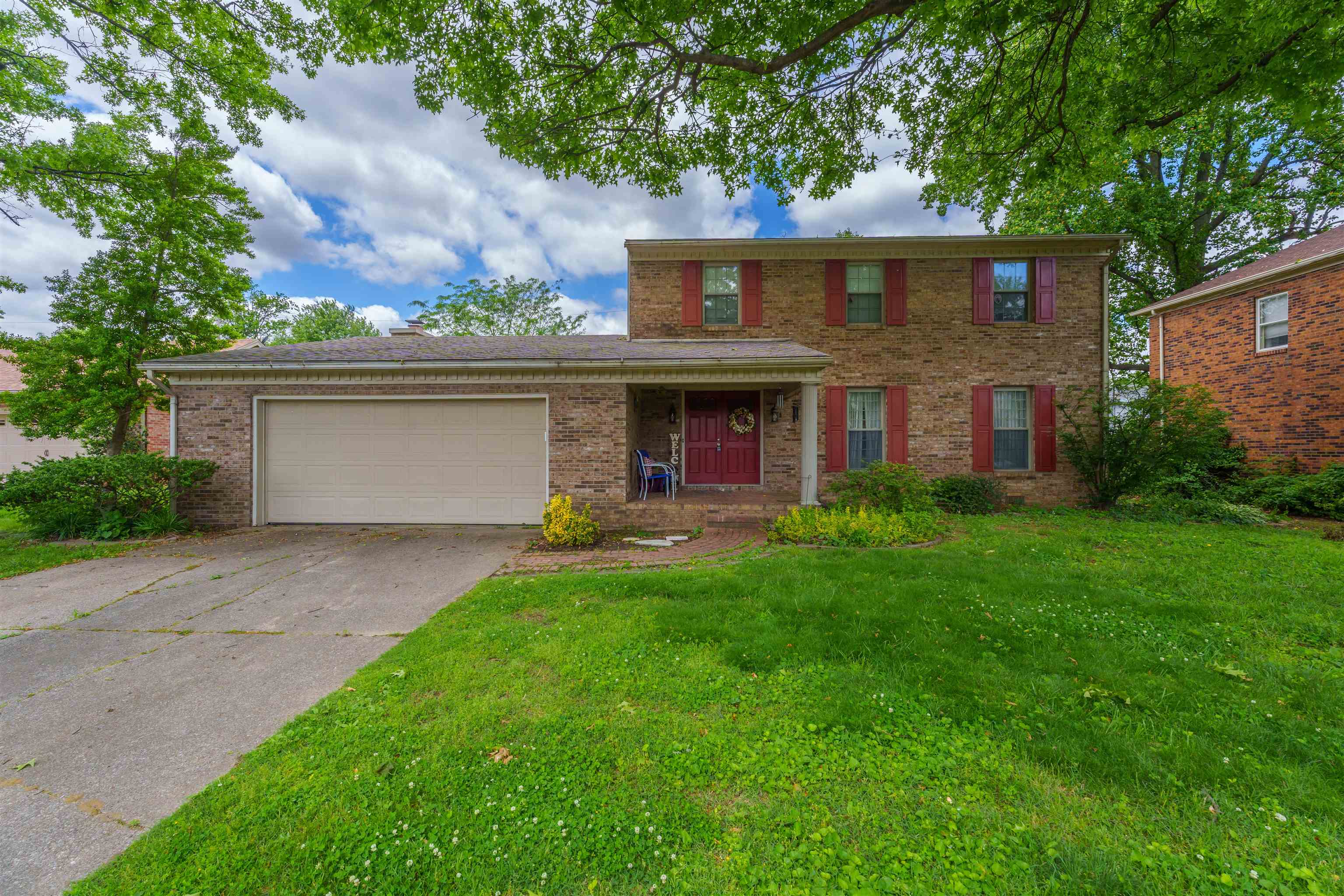 3942 Kensington Place, Owensboro, Kentucky 42301, 4 Bedrooms Bedrooms, ,2 BathroomsBathrooms,Single Family Residence,For Sale,Kensington Place,89662