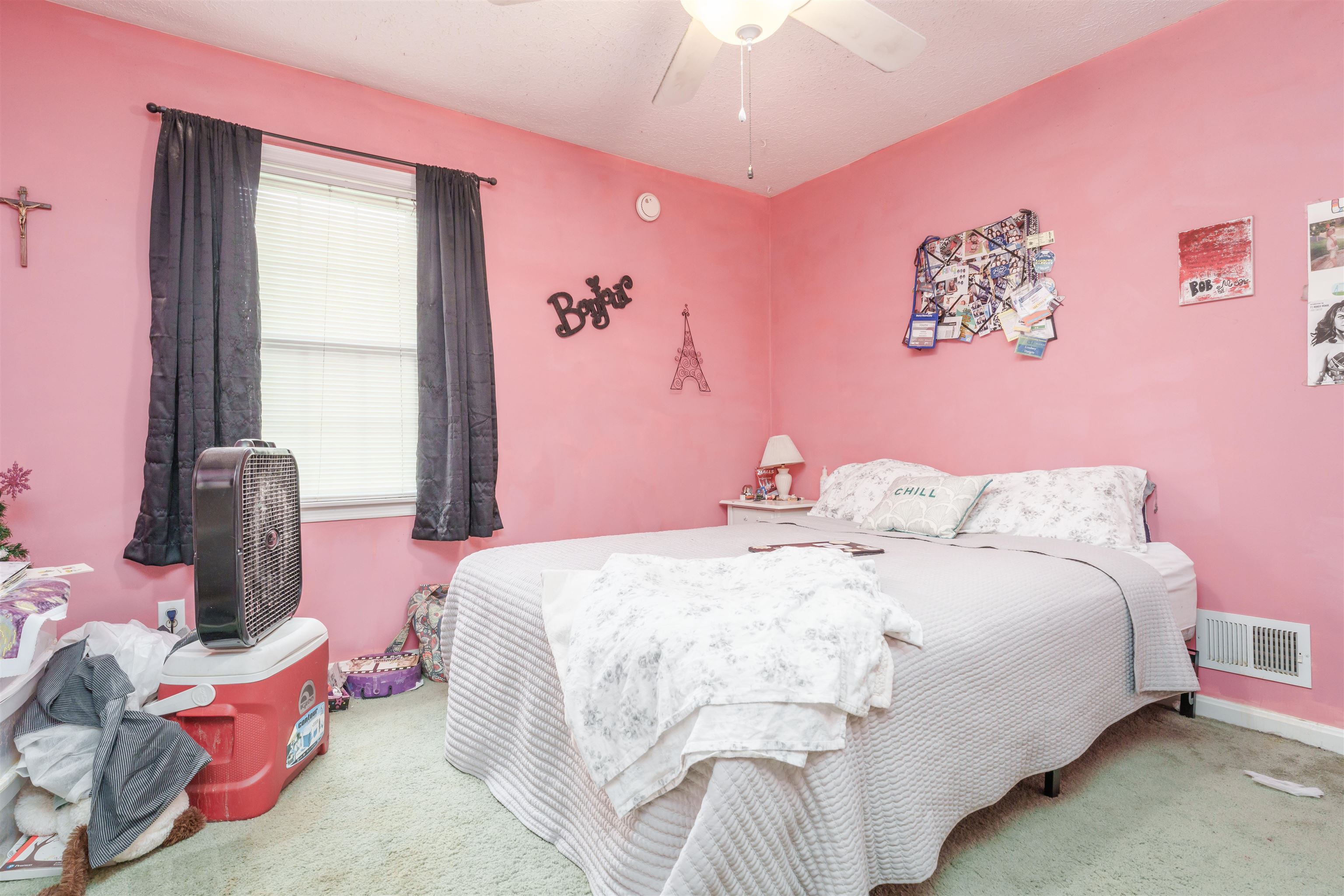 3942 Kensington Place, Owensboro, Kentucky 42301, 4 Bedrooms Bedrooms, ,2 BathroomsBathrooms,Single Family Residence,For Sale,Kensington Place,89662
