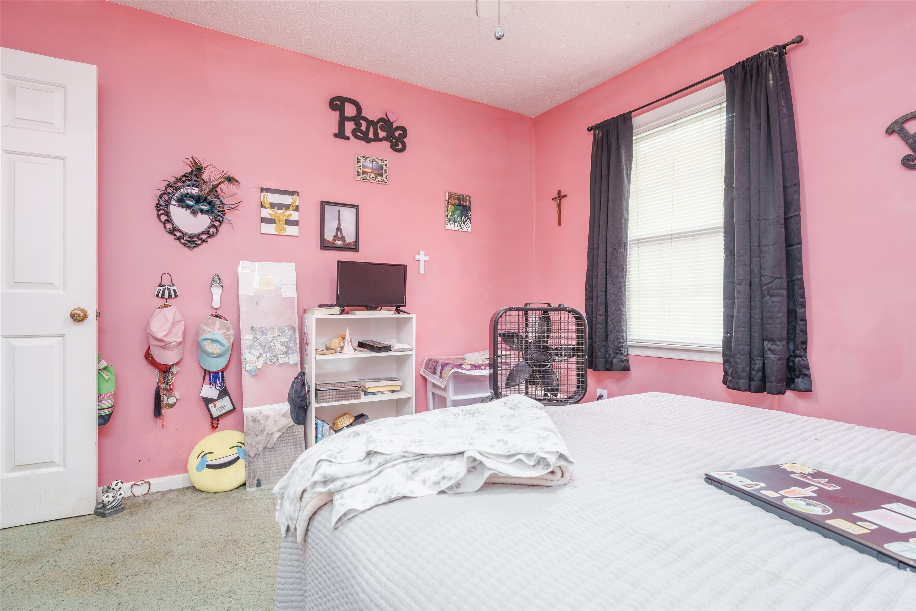 3942 Kensington Place, Owensboro, Kentucky 42301, 4 Bedrooms Bedrooms, ,2 BathroomsBathrooms,Single Family Residence,For Sale,Kensington Place,89662