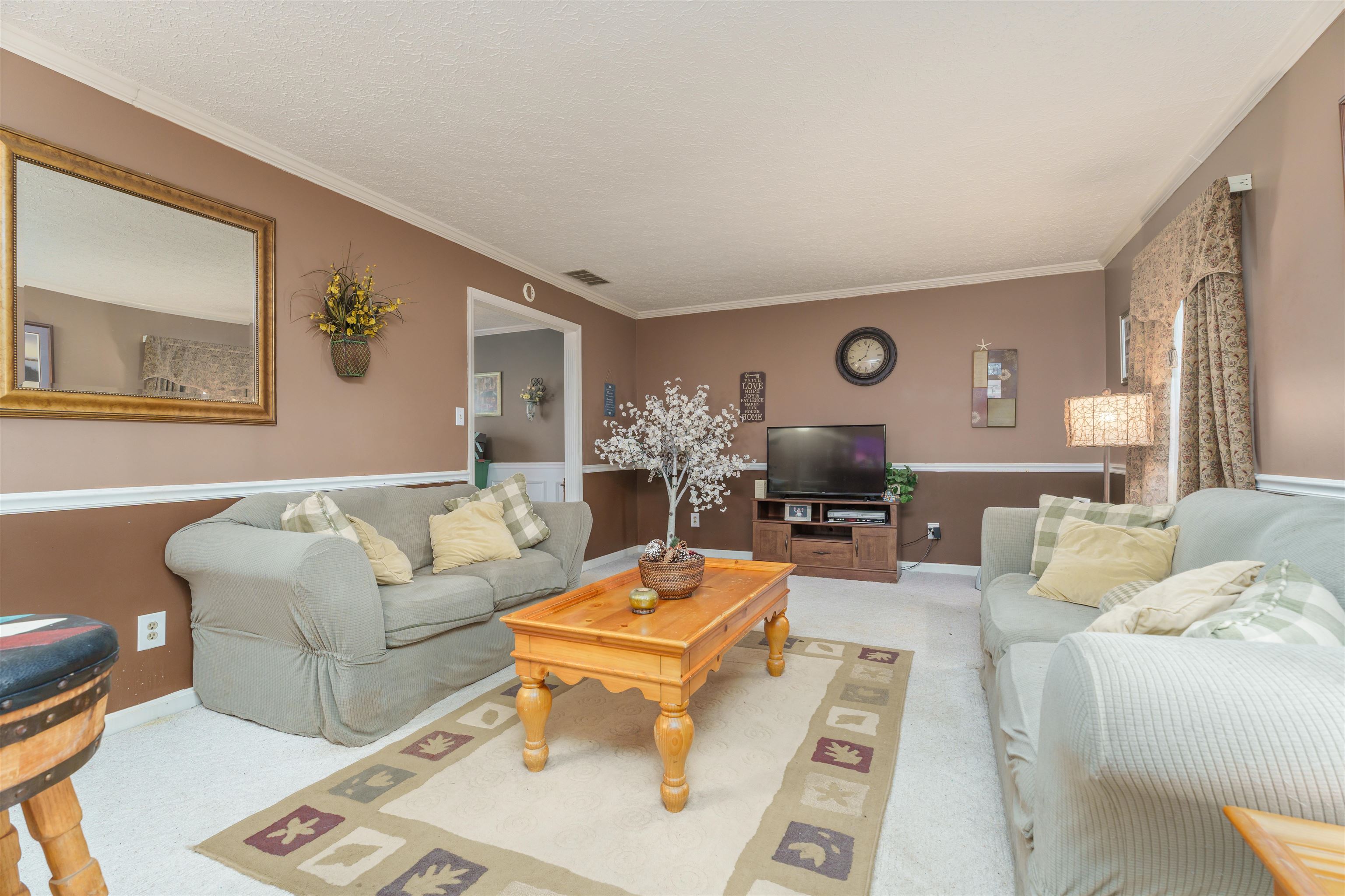 3942 Kensington Place, Owensboro, Kentucky 42301, 4 Bedrooms Bedrooms, ,2 BathroomsBathrooms,Single Family Residence,For Sale,Kensington Place,89662