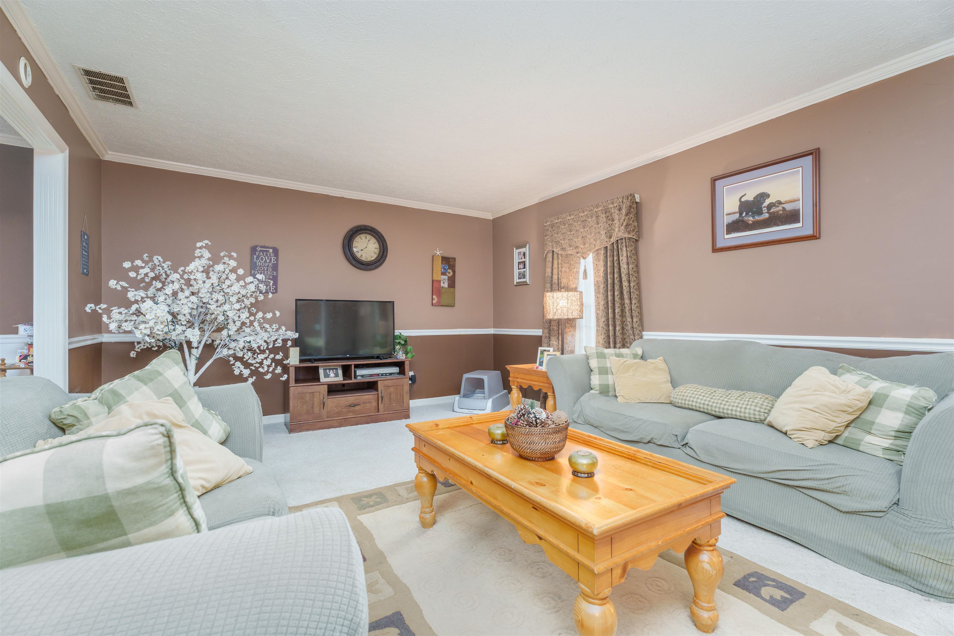 3942 Kensington Place, Owensboro, Kentucky 42301, 4 Bedrooms Bedrooms, ,2 BathroomsBathrooms,Single Family Residence,For Sale,Kensington Place,89662