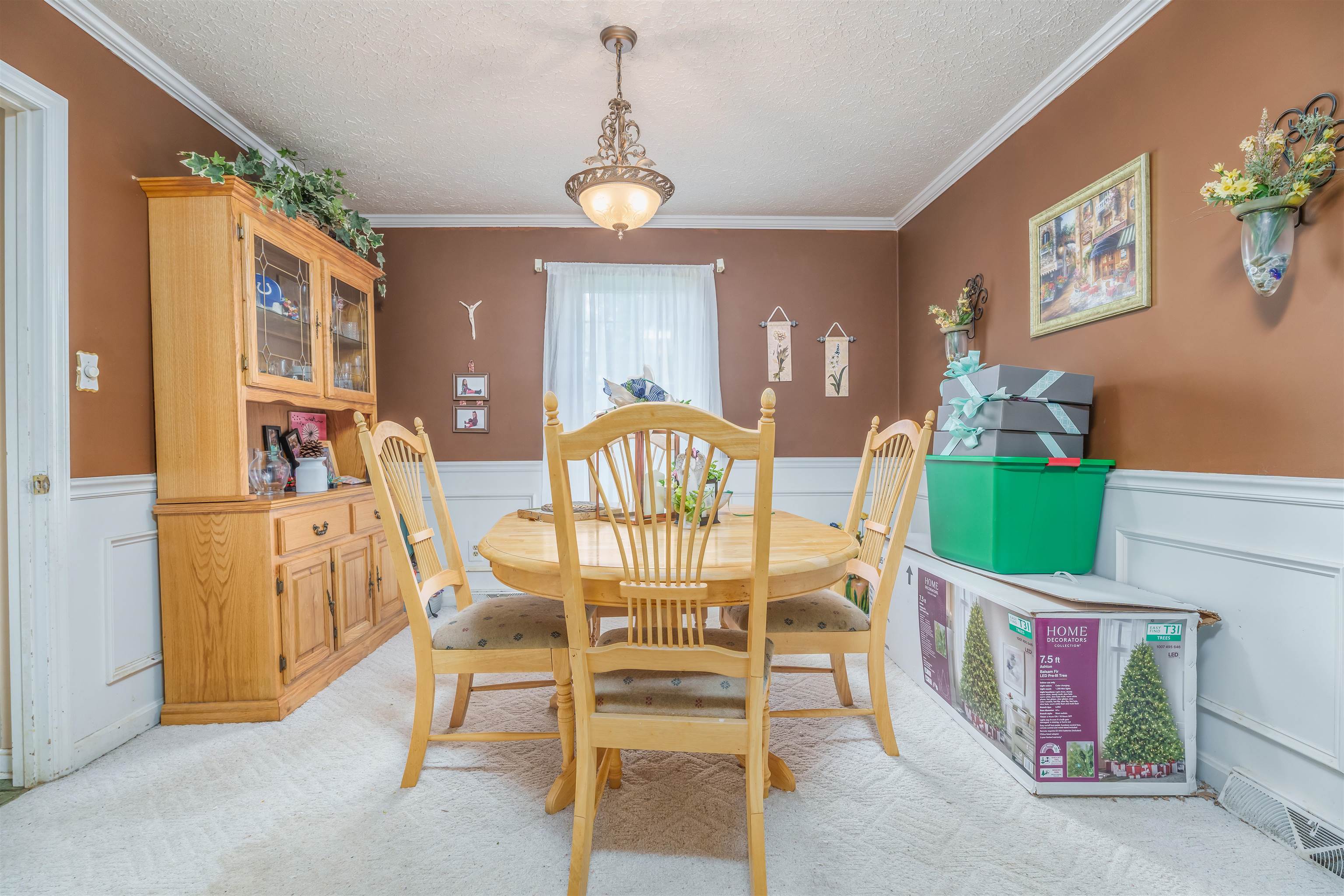 3942 Kensington Place, Owensboro, Kentucky 42301, 4 Bedrooms Bedrooms, ,2 BathroomsBathrooms,Single Family Residence,For Sale,Kensington Place,89662