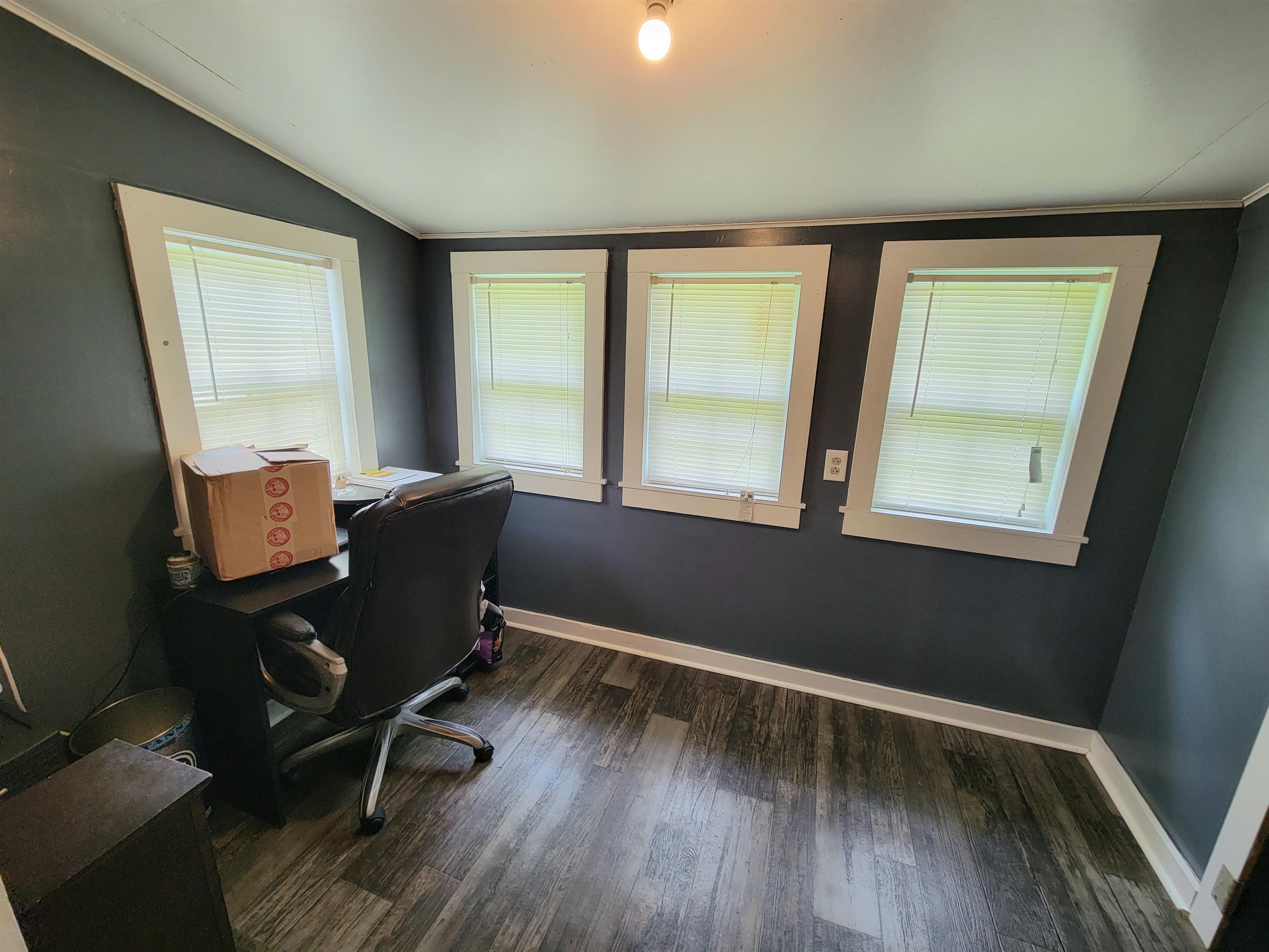 339 Walker Street, Hartford, Kentucky 42347, 2 Bedrooms Bedrooms, ,1 BathroomBathrooms,Single Family Residence,For Sale,Walker Street,89663