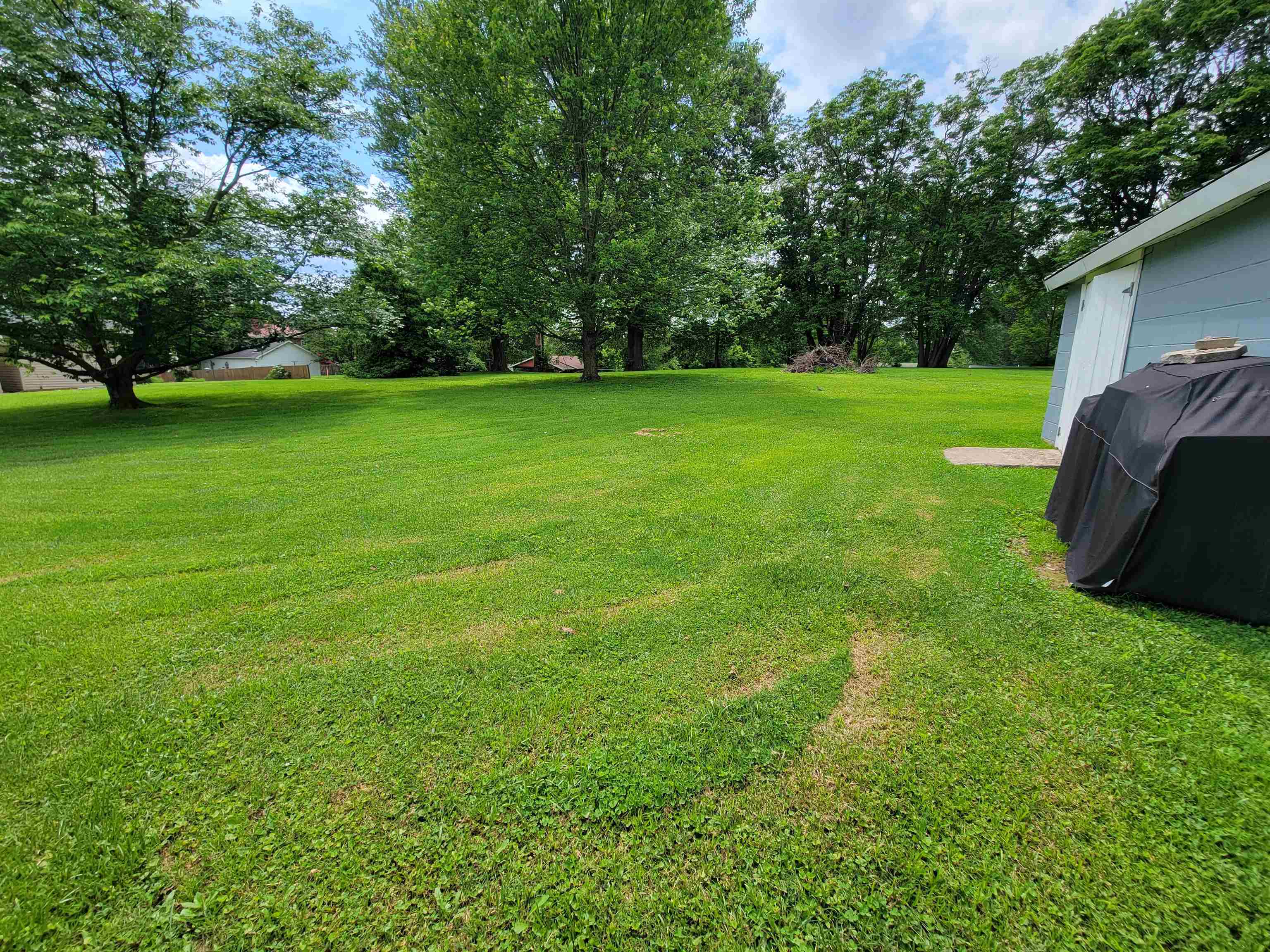 339 Walker Street, Hartford, Kentucky 42347, 2 Bedrooms Bedrooms, ,1 BathroomBathrooms,Single Family Residence,For Sale,Walker Street,89663