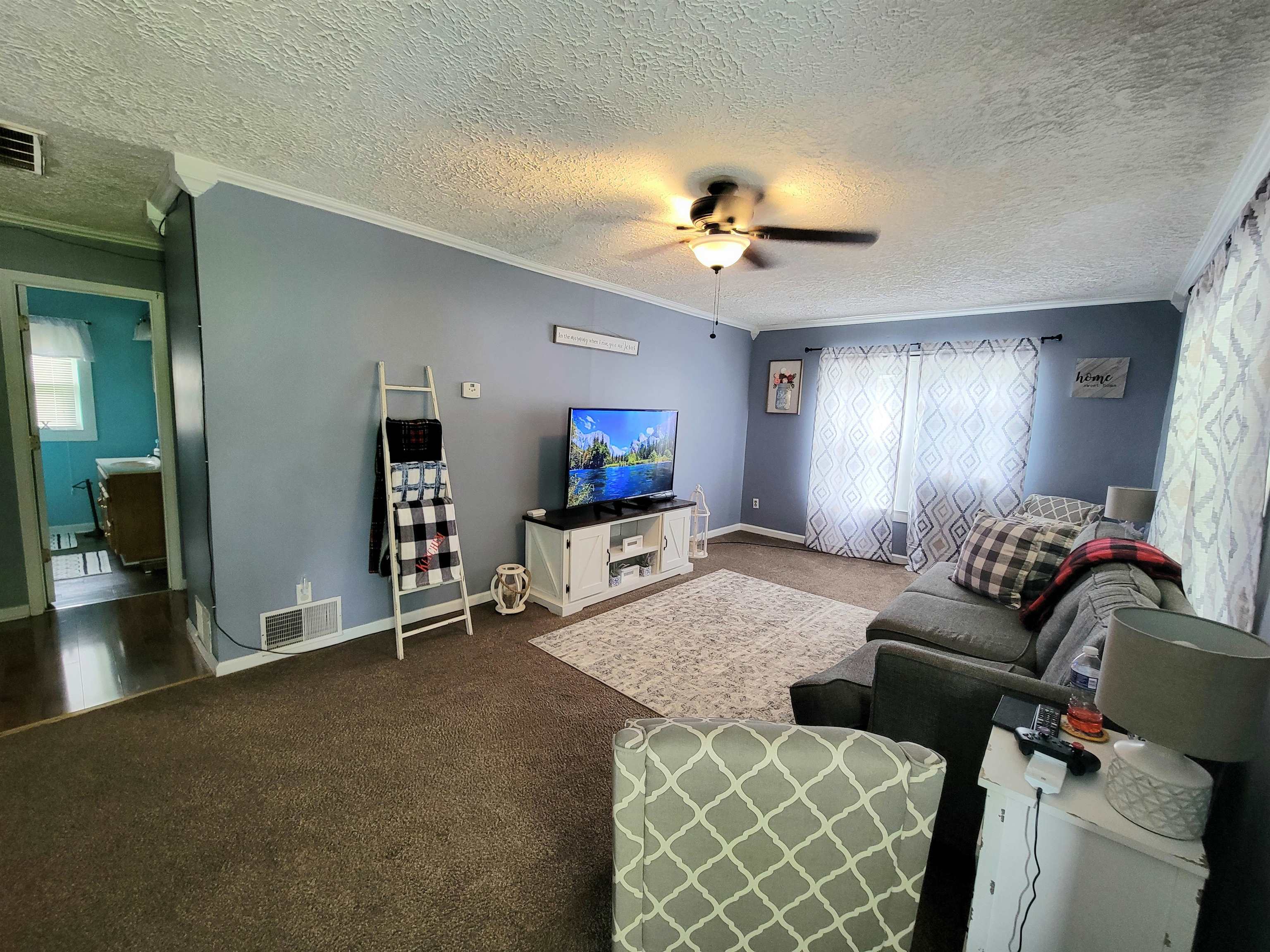 339 Walker Street, Hartford, Kentucky 42347, 2 Bedrooms Bedrooms, ,1 BathroomBathrooms,Single Family Residence,For Sale,Walker Street,89663