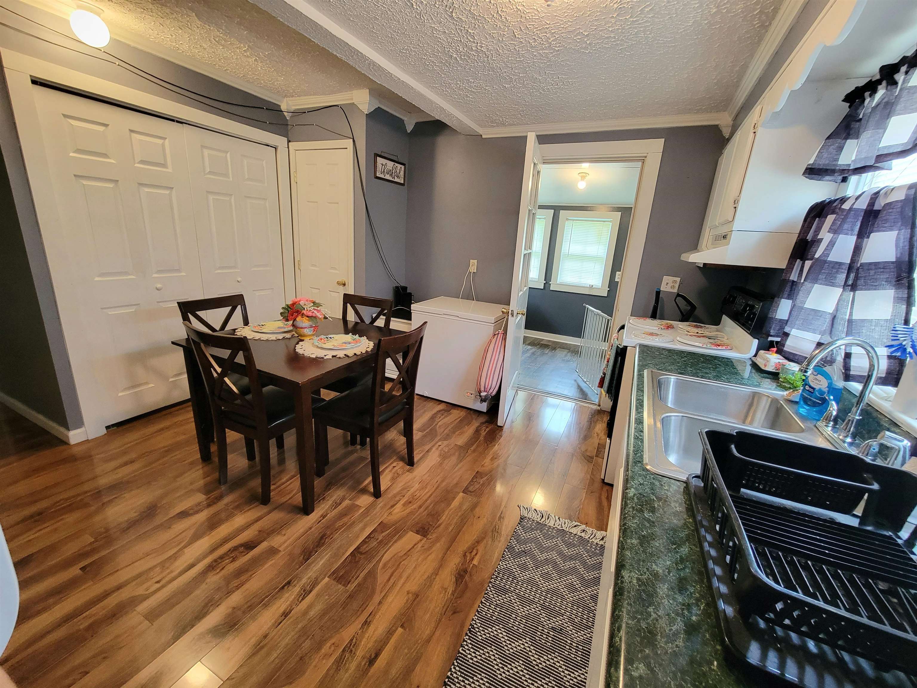 339 Walker Street, Hartford, Kentucky 42347, 2 Bedrooms Bedrooms, ,1 BathroomBathrooms,Single Family Residence,For Sale,Walker Street,89663