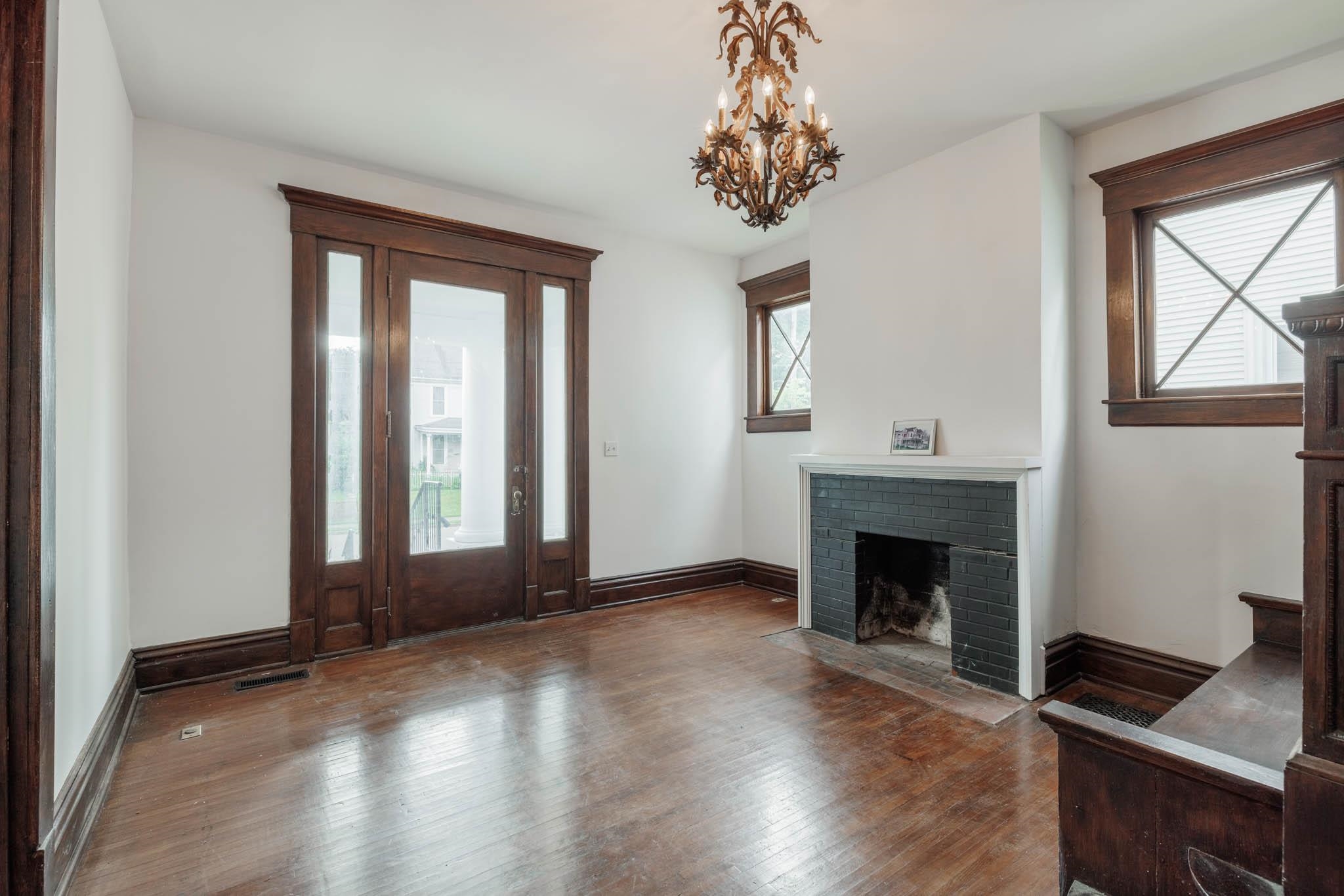 1231 Allen St, Owensboro, Kentucky 42303, 4 Bedrooms Bedrooms, ,2 BathroomsBathrooms,Single Family Residence,For Sale,Allen St,89664
