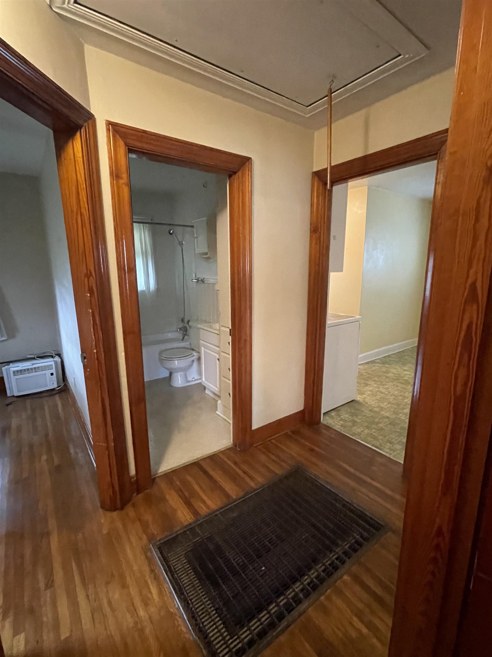 3113 St. Ann Street, Owensboro, Kentucky 42303, 2 Bedrooms Bedrooms, ,1 BathroomBathrooms,Single Family Residence,For Sale,St. Ann Street,89665