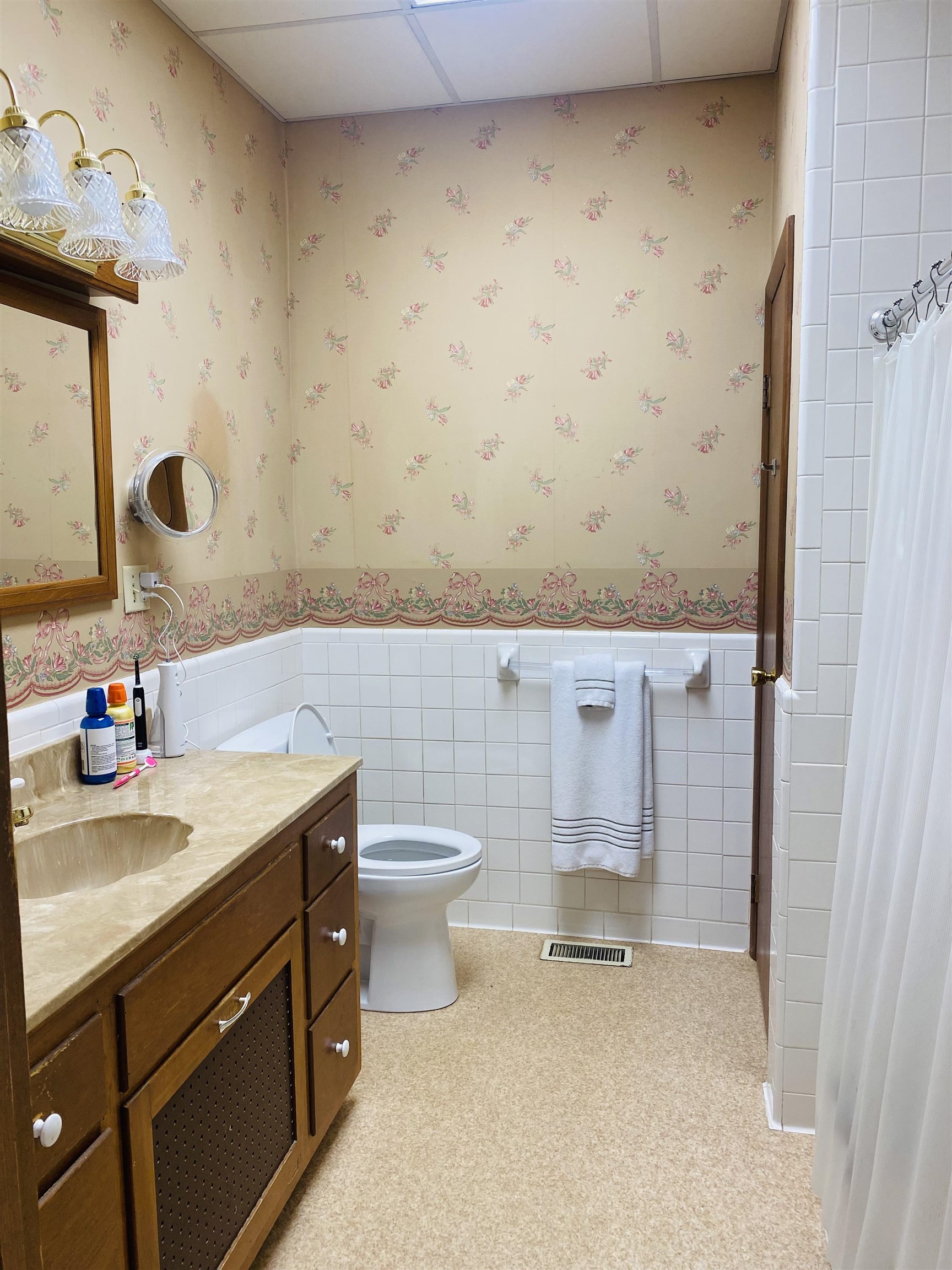 226 S Scott st, Madisonville, Kentucky 42431, 3 Bedrooms Bedrooms, ,2 BathroomsBathrooms,Single Family Residence,For Sale,S Scott st,89666