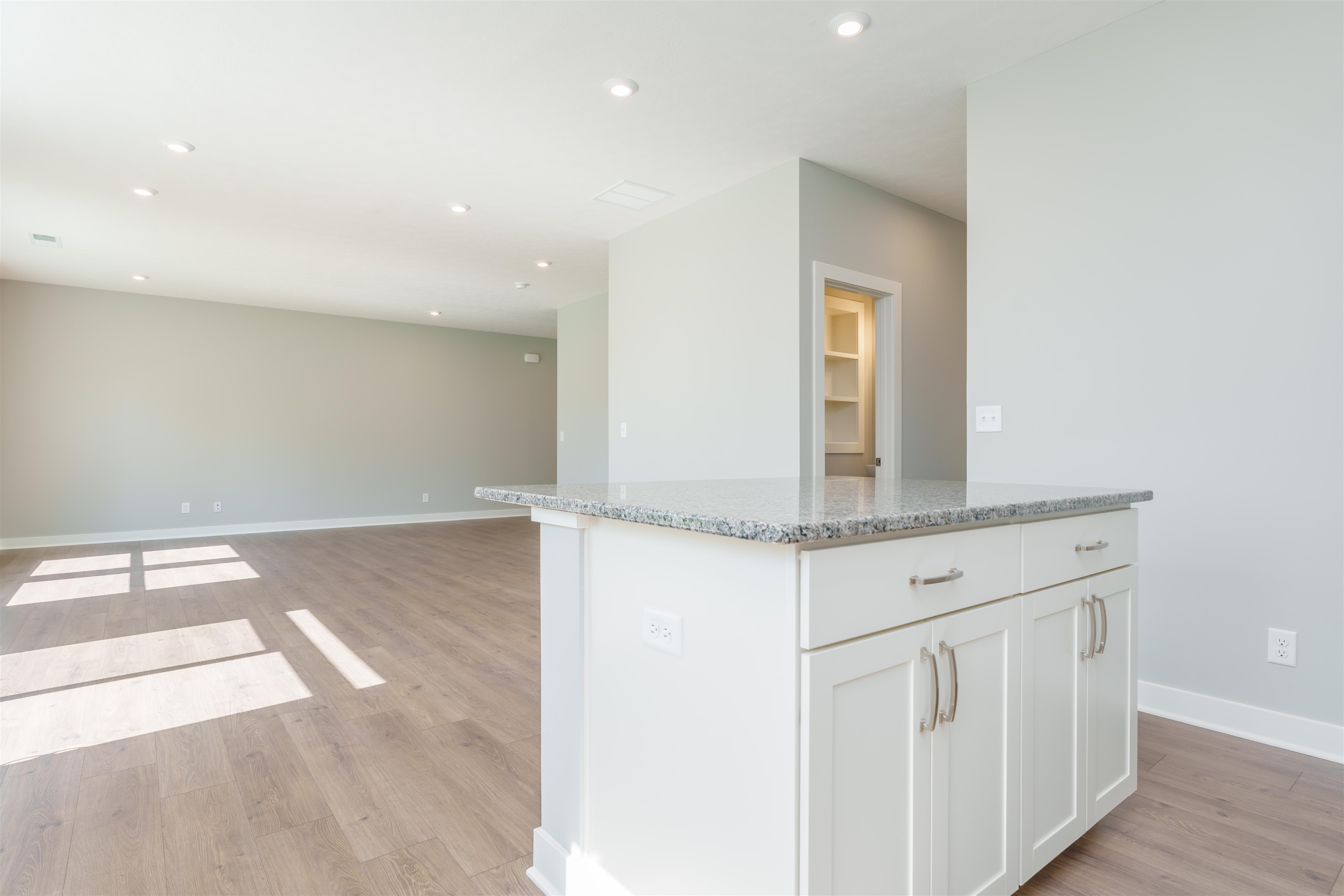 2098 Pebble Wood Dr, Owensboro, Kentucky 42303, 4 Bedrooms Bedrooms, ,2 BathroomsBathrooms,Single Family Residence,For Sale,Pebble Wood Dr,89673