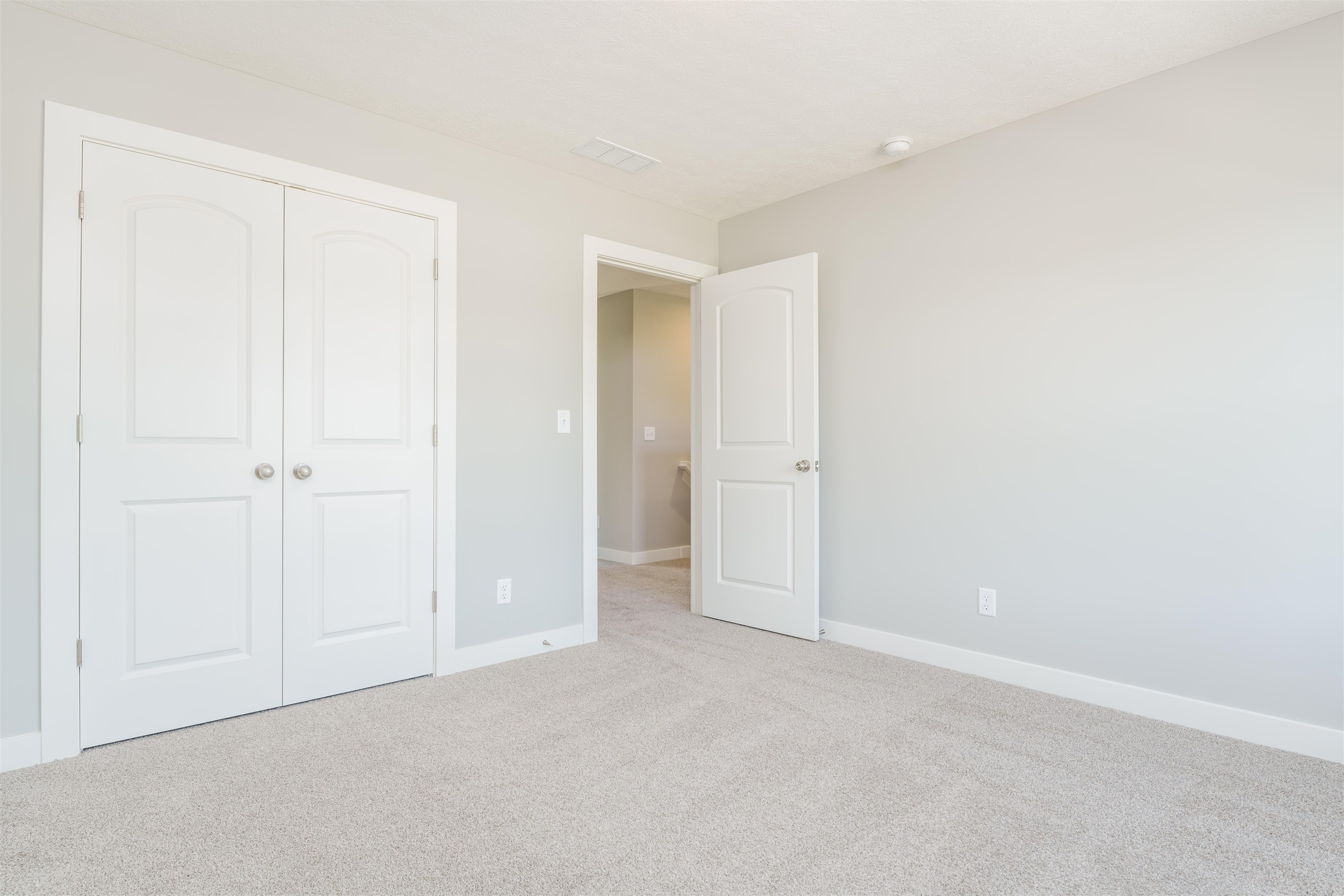 2098 Pebble Wood Dr, Owensboro, Kentucky 42303, 4 Bedrooms Bedrooms, ,2 BathroomsBathrooms,Single Family Residence,For Sale,Pebble Wood Dr,89673