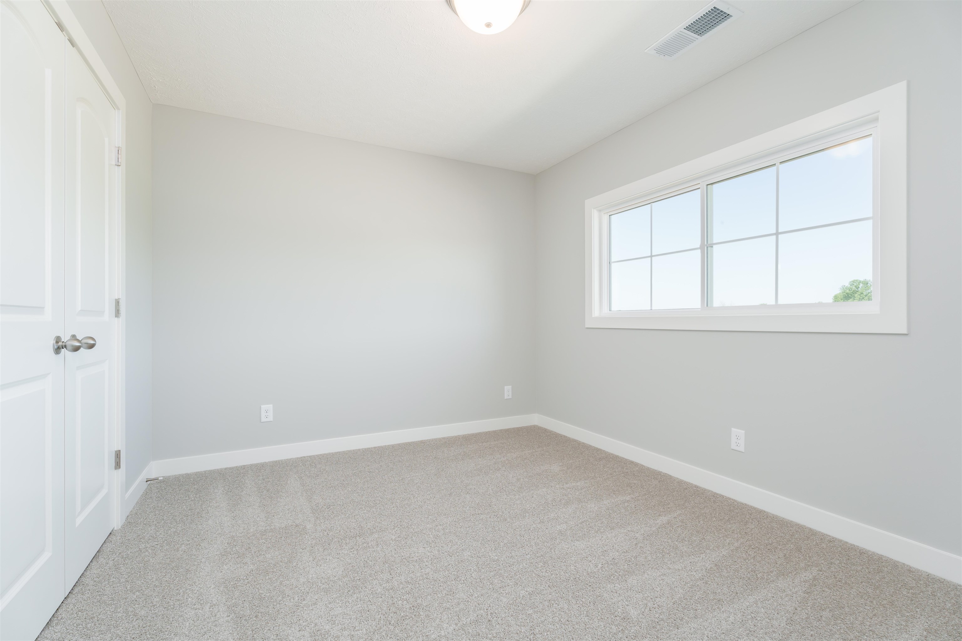 2098 Pebble Wood Dr, Owensboro, Kentucky 42303, 4 Bedrooms Bedrooms, ,2 BathroomsBathrooms,Single Family Residence,For Sale,Pebble Wood Dr,89673