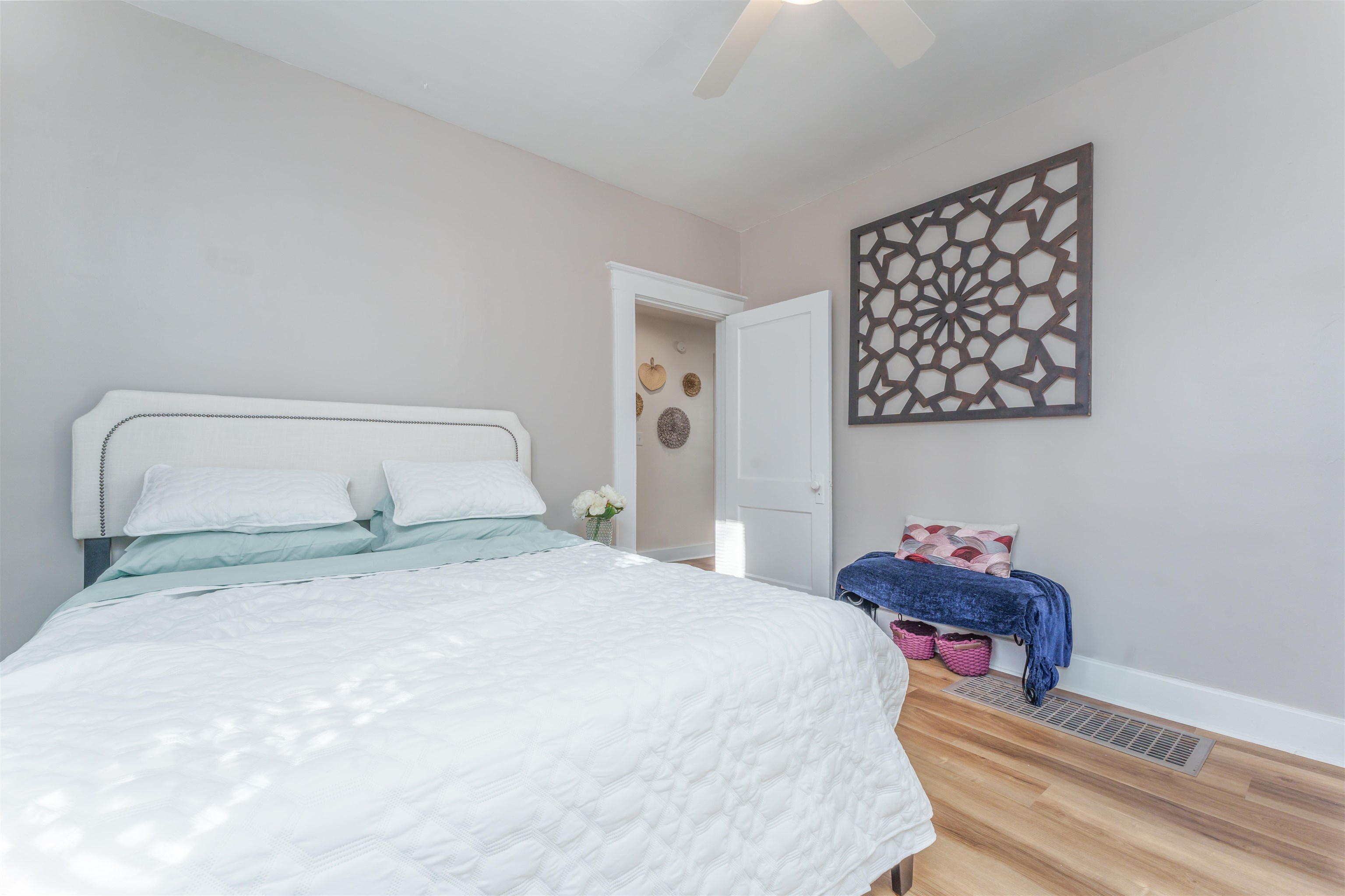 103 22nd Street, Owensboro, Kentucky 42303, 3 Bedrooms Bedrooms, ,2 BathroomsBathrooms,Single Family Residence,For Sale,22nd Street,89676